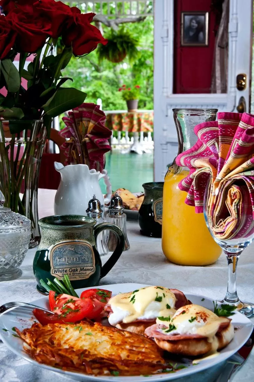 Food close-up in White Oak Manor Bed and Breakfast