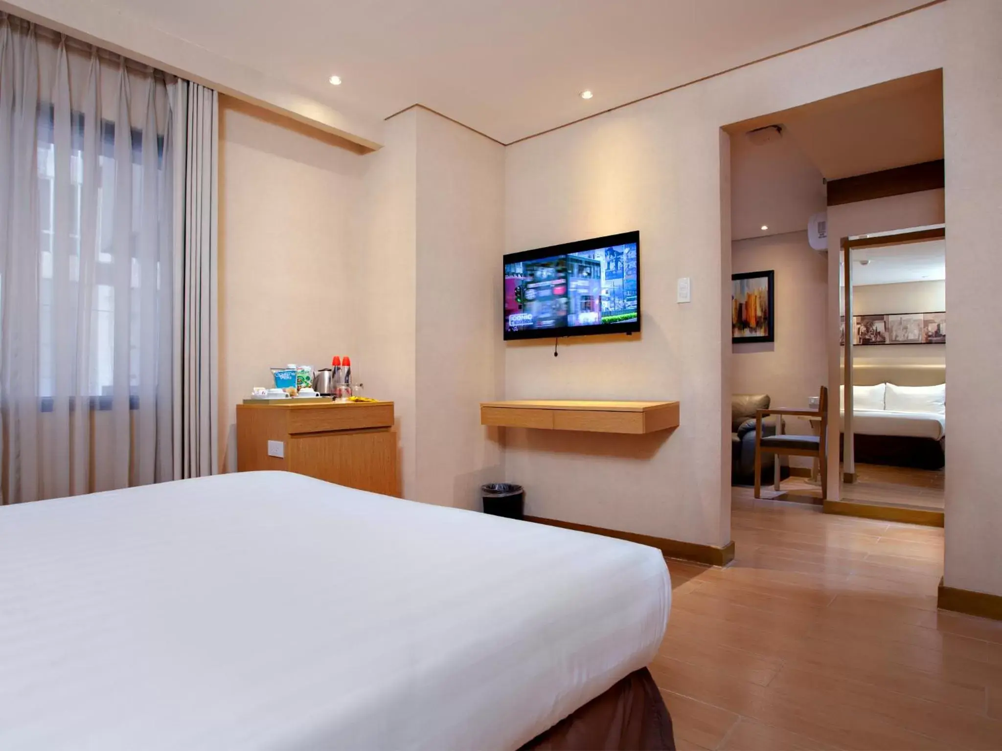 TV and multimedia, TV/Entertainment Center in Jinjiang Inn - Ortigas