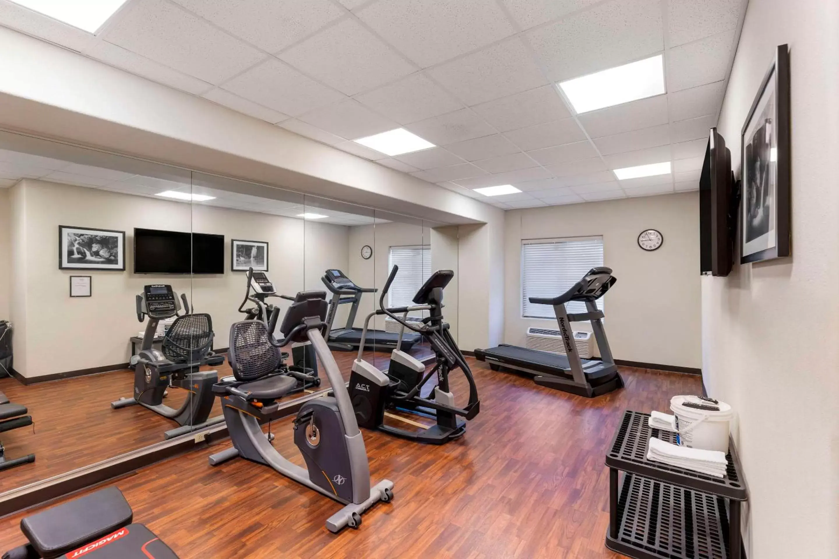Fitness centre/facilities, Fitness Center/Facilities in Sleep Inn & Suites Carlsbad Caverns Area