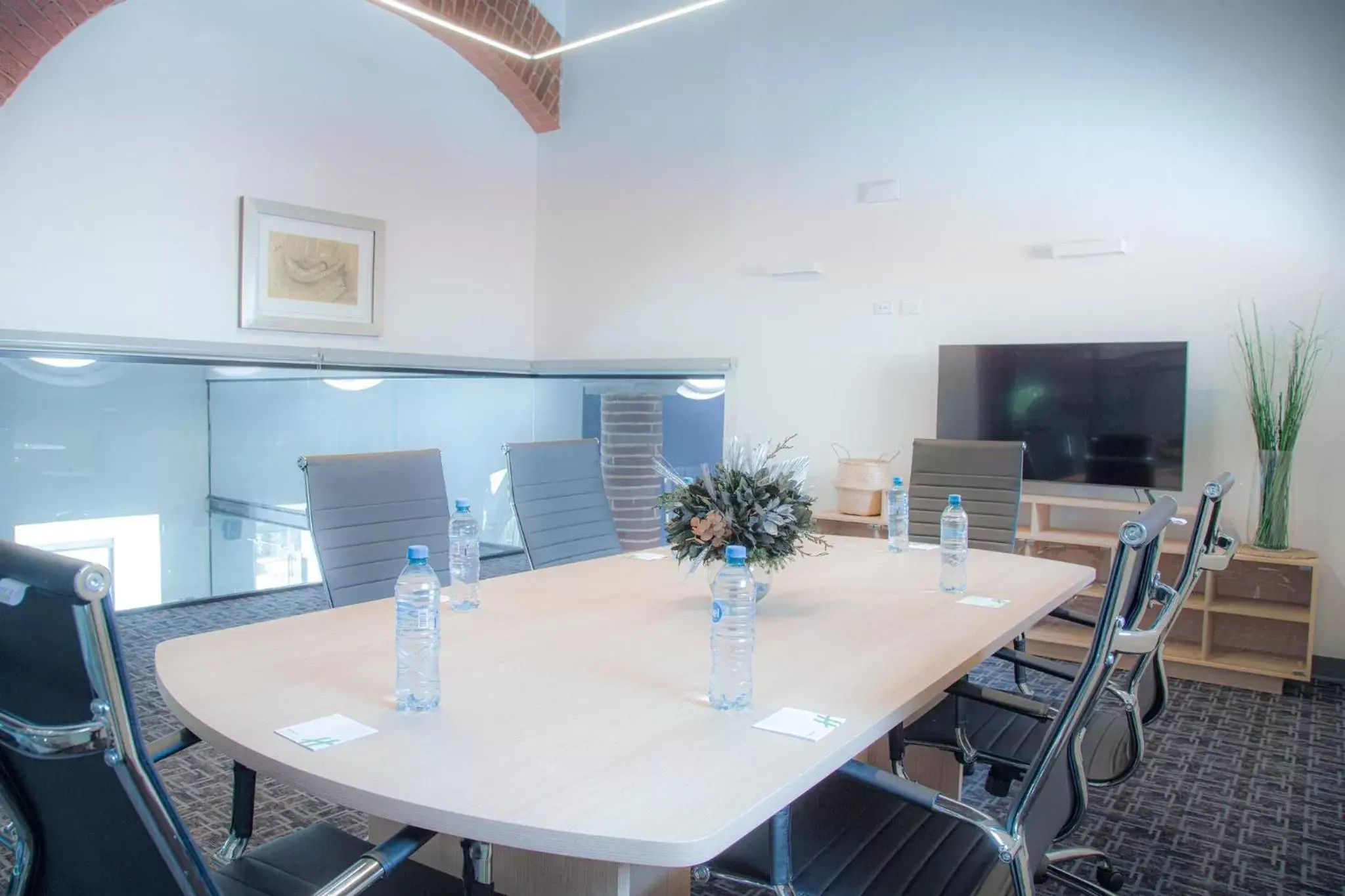 Meeting/conference room in Holiday Inn Tlaxcala, an IHG Hotel