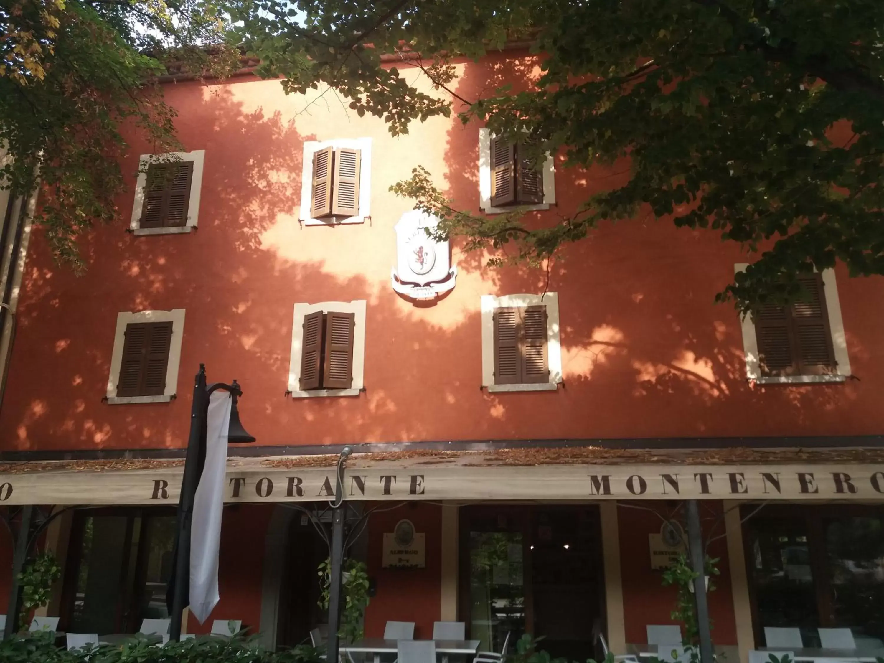 Facade/entrance, Property Building in Albergo Montenerone