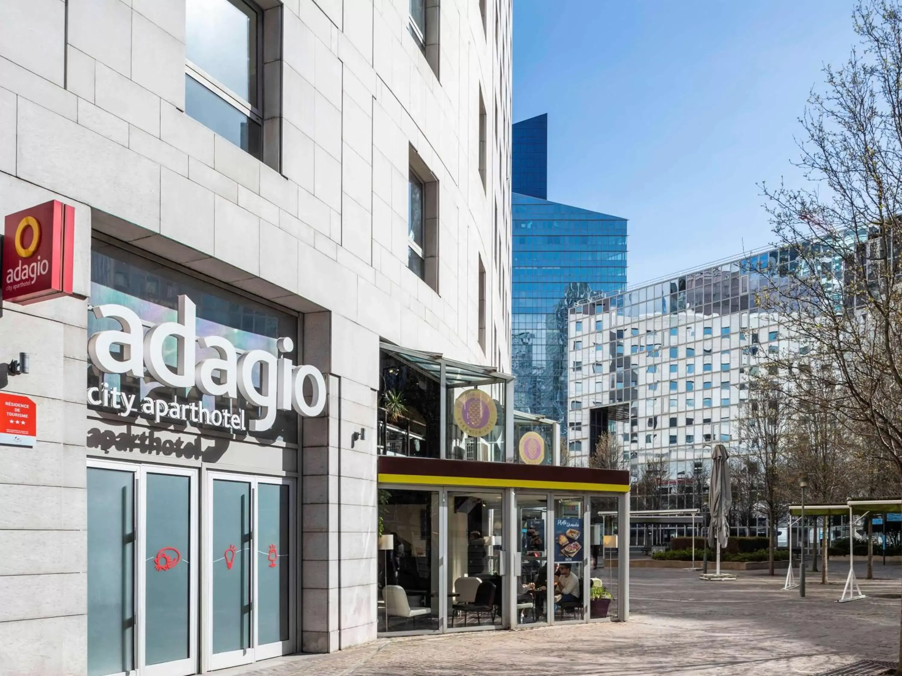 Property building in Aparthotel Adagio Birmingham City Centre