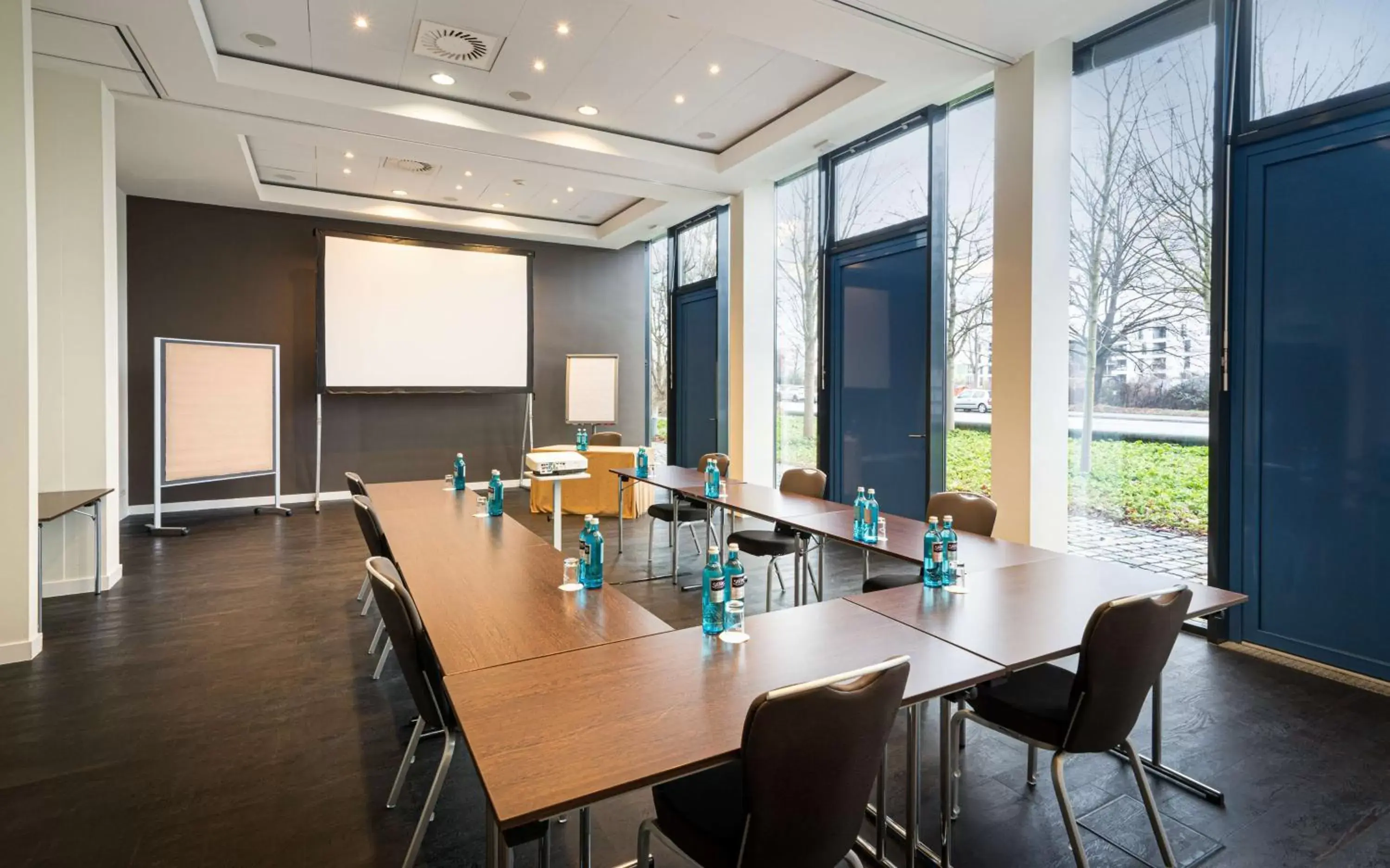 Meeting/conference room in Rilano 24/7 Hotel München