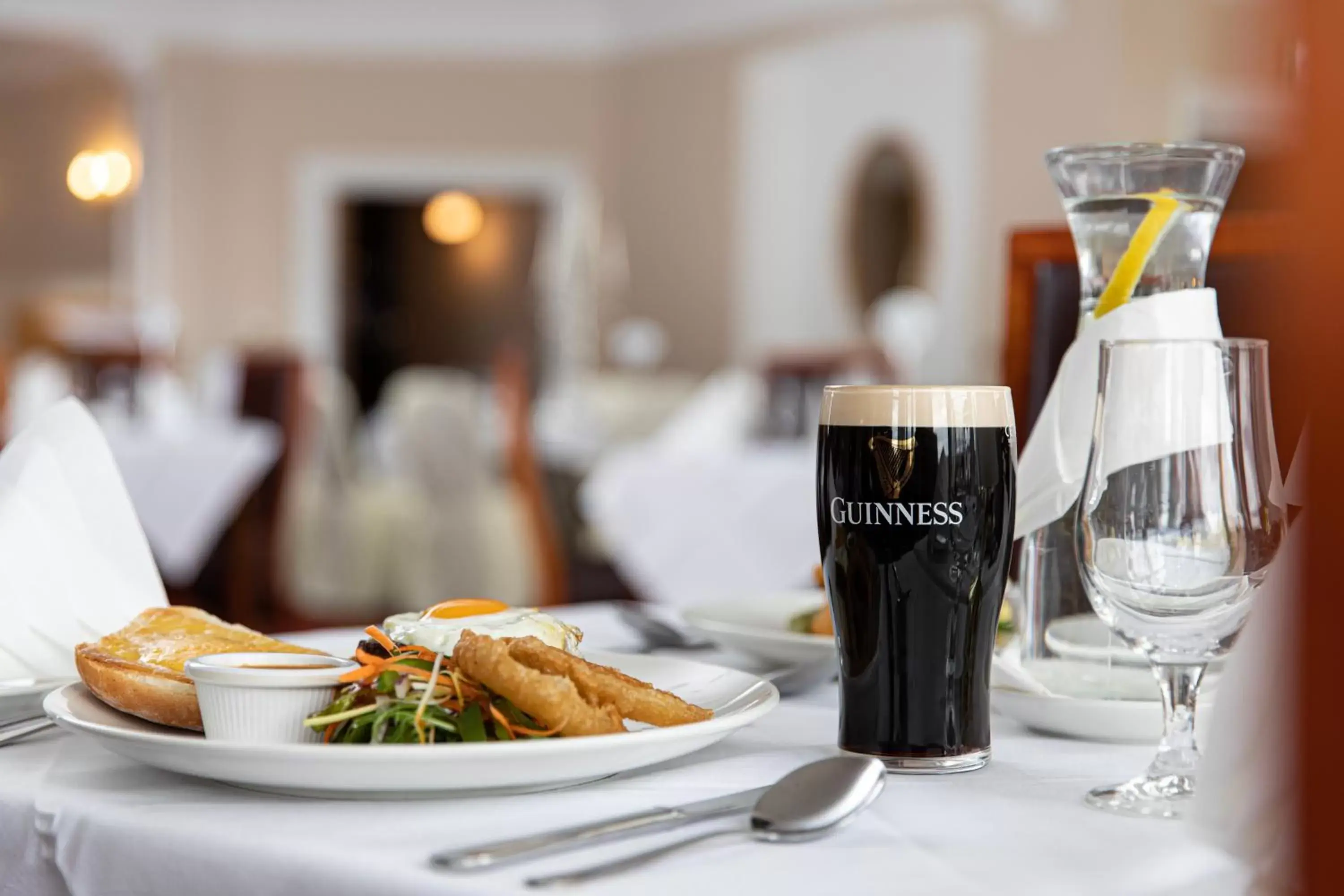 Food and drinks in Ballina Manor Hotel