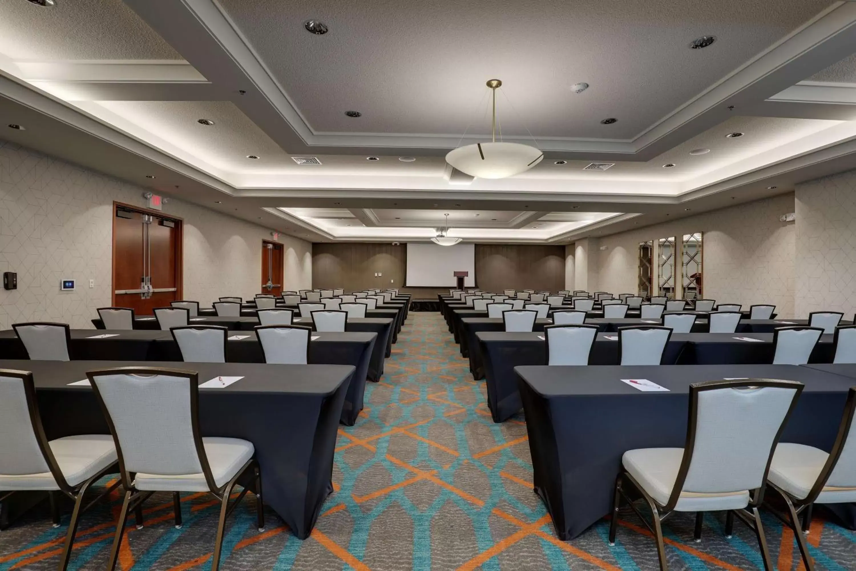 Meeting/conference room in Drury Plaza Hotel Nashville Downtown