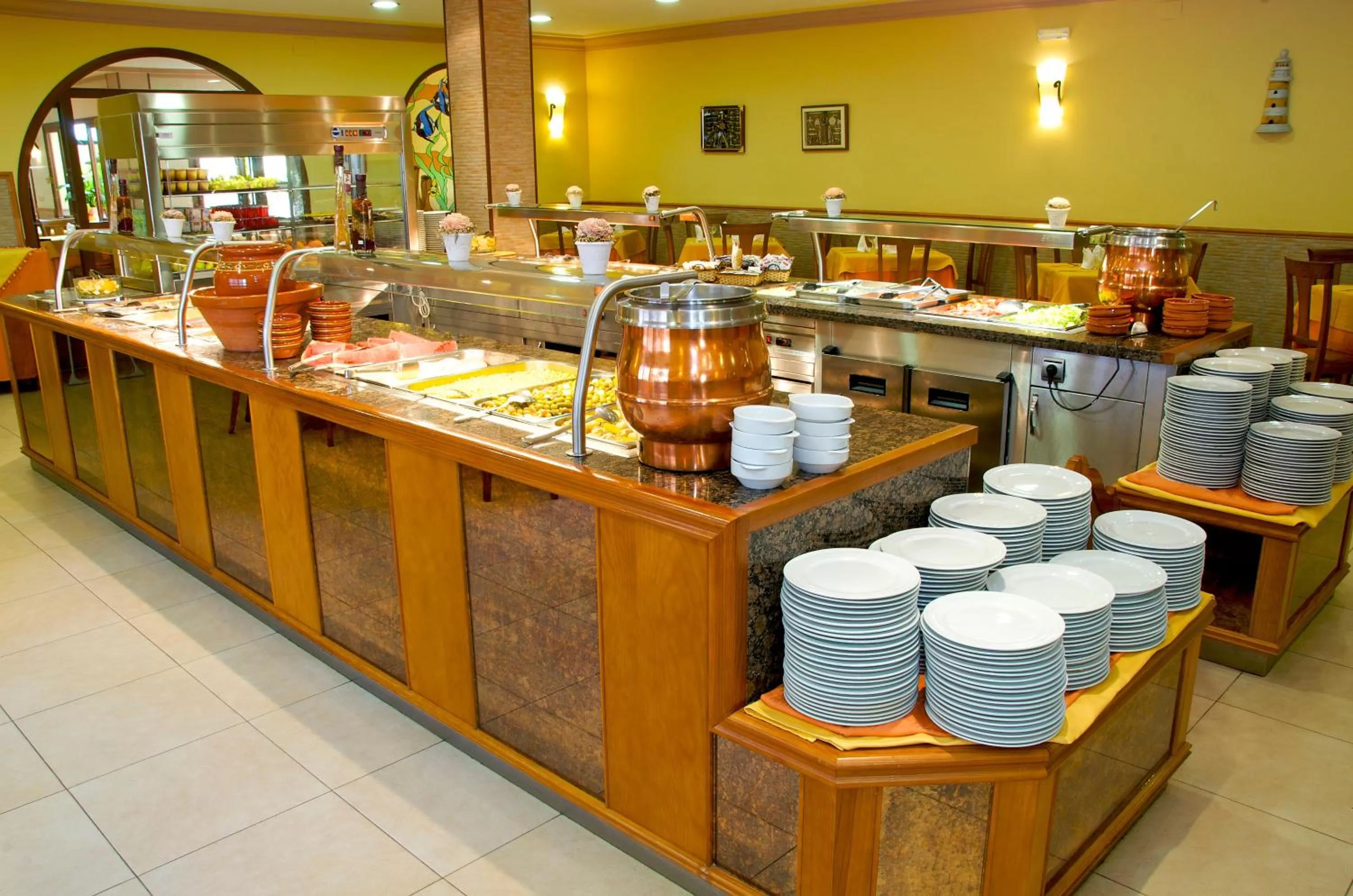 Restaurant/places to eat in Ona Las Rampas