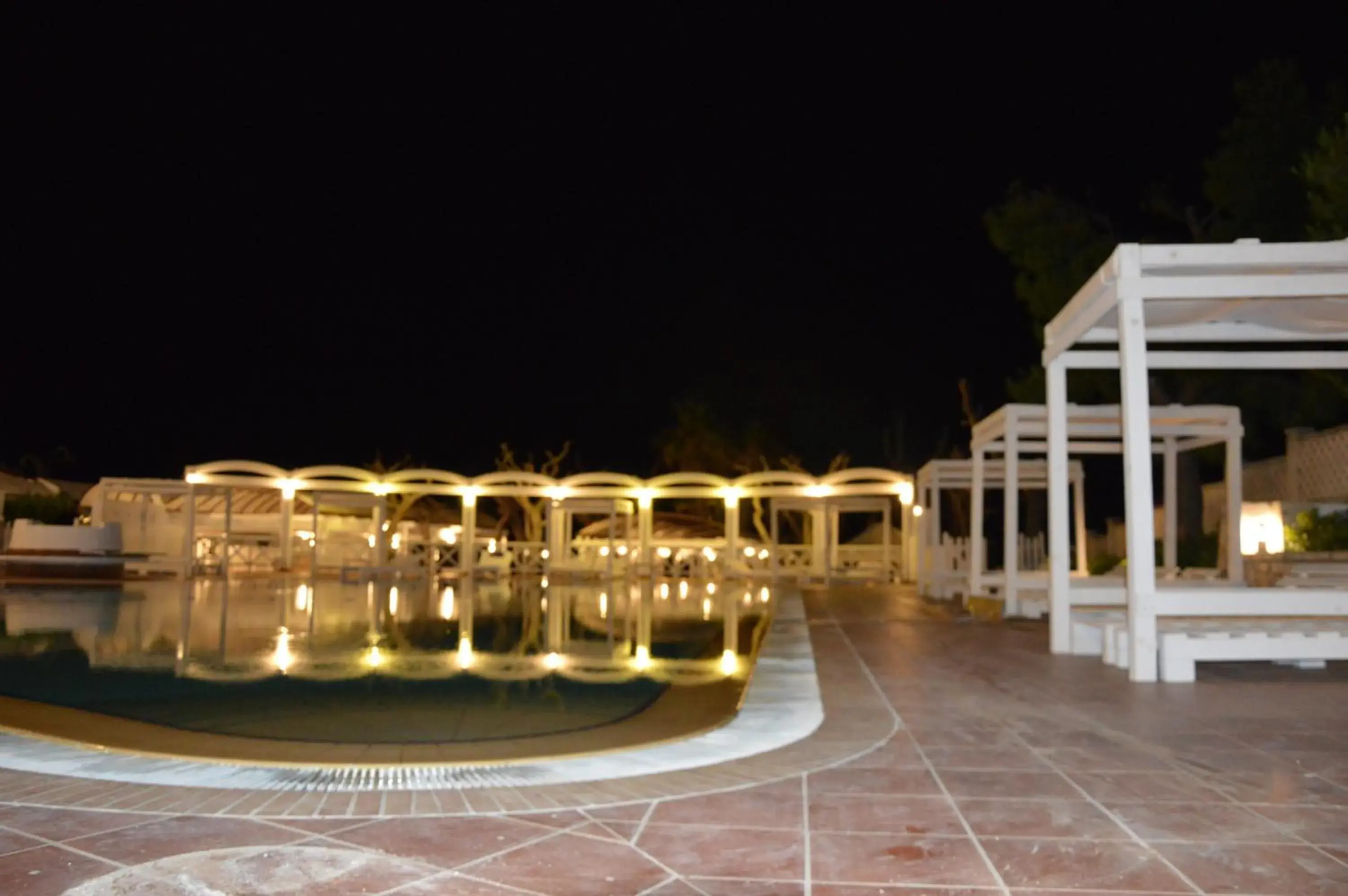 Pool view in Hotel Residence La Corvetta