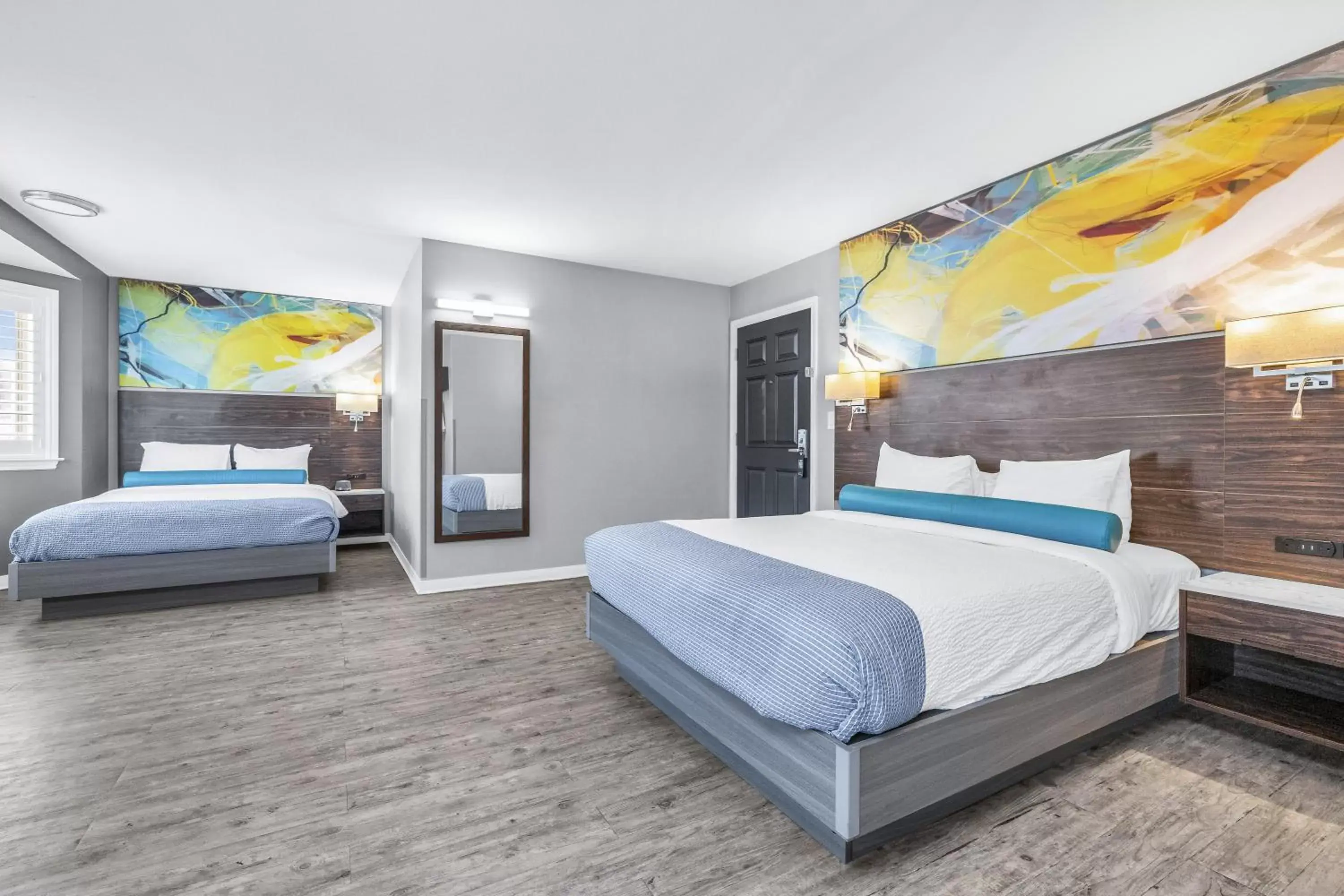 Family Room in Inn at Rockaway San Francisco Pacifica Family Room in Inn at Rockaway San Francisco Pacifica