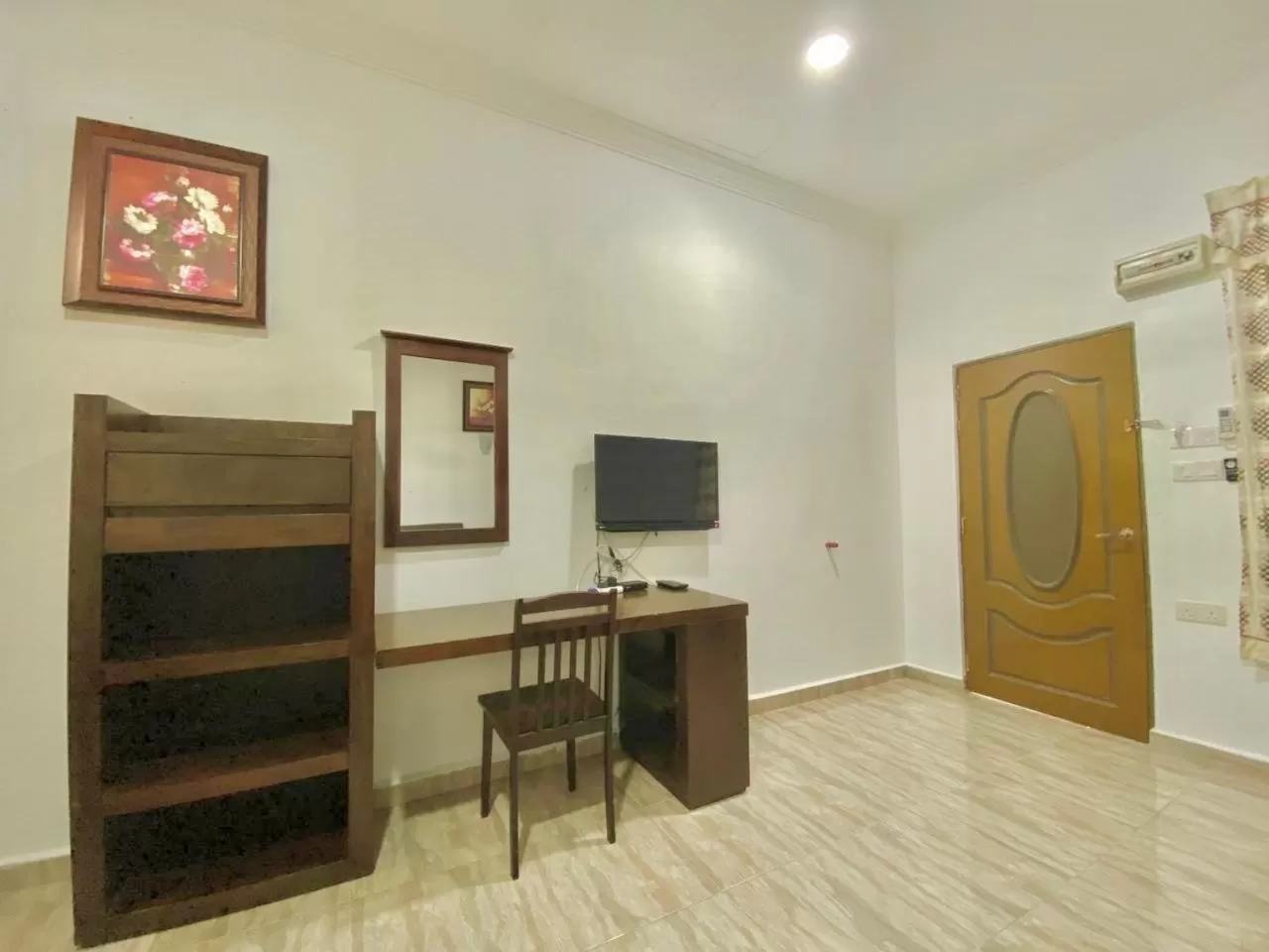 Cenang Room Rahsia Motel