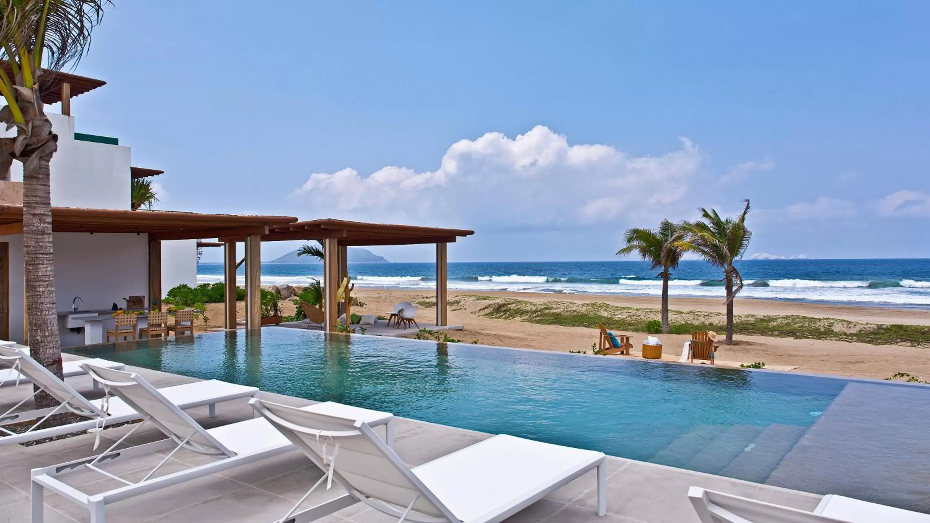 Sea view, Swimming Pool in Marea Beachfront Villas