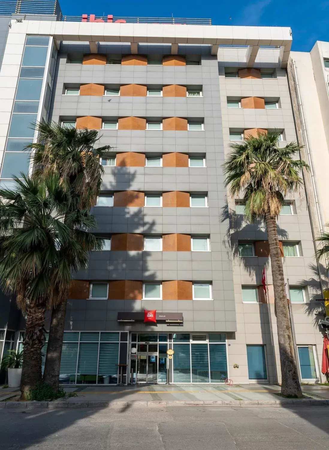 Property building in Ibis Izmir Alsancak Property building in Ibis Izmir Alsancak