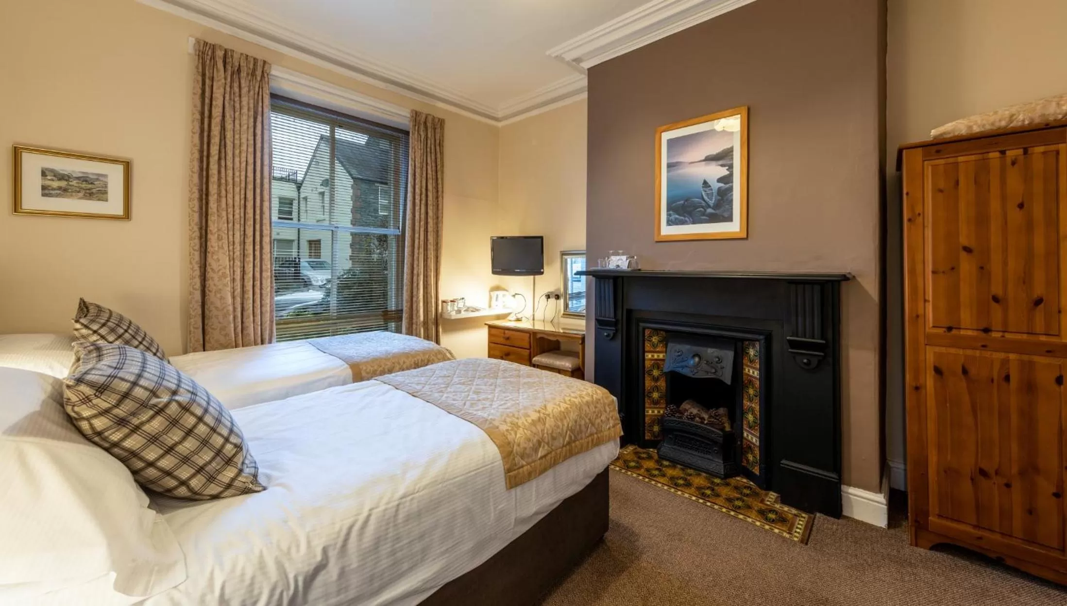 Bed in Portland House