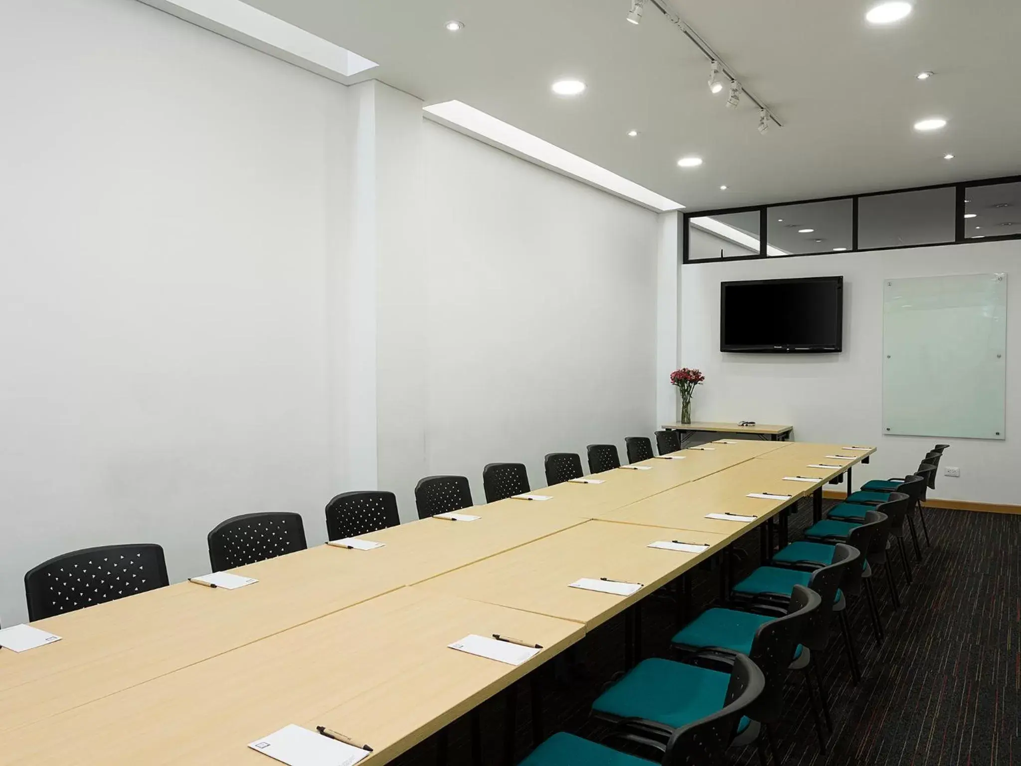 Meeting/conference room, Business Area/Conference Room in Hotel bh Parque 93