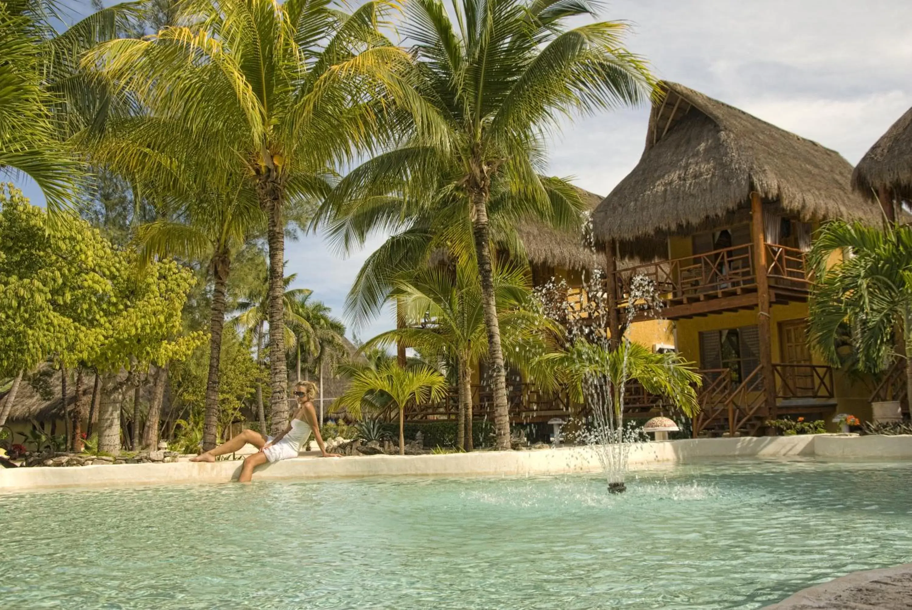 Swimming pool, Beach in Mahekal Beach Front Resort & Spa