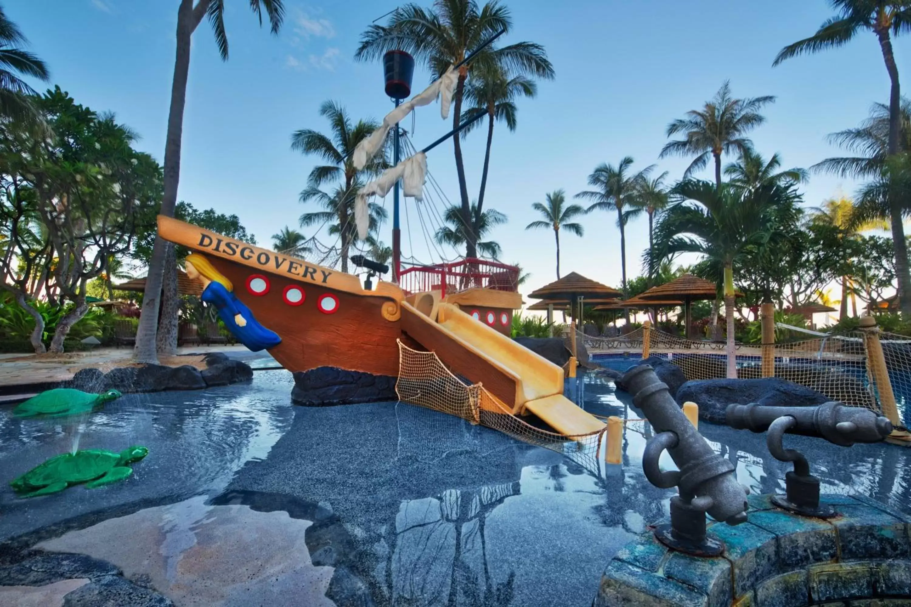 Swimming pool in Marriott's Maui Ocean Club - Molokai, Maui & Lanai Towers