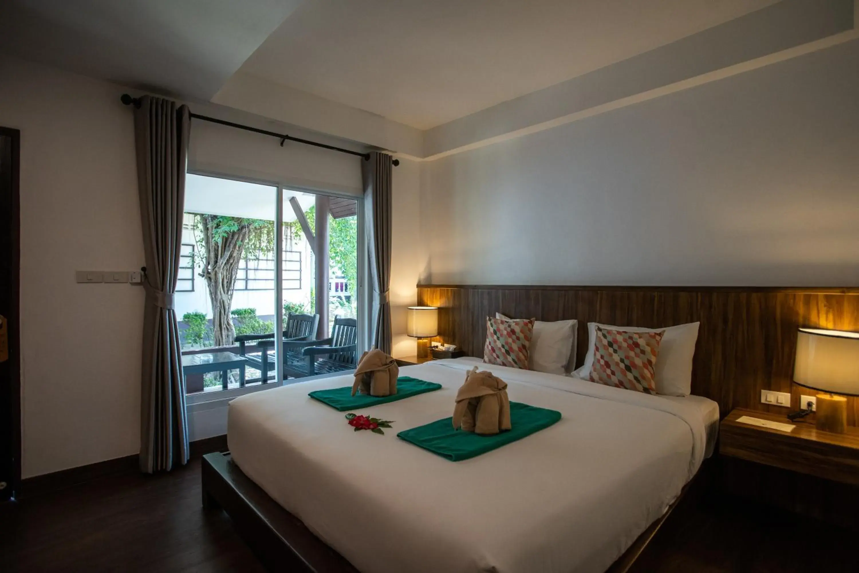 Bed in Southern Lanta Resort - SHA Extra Plus