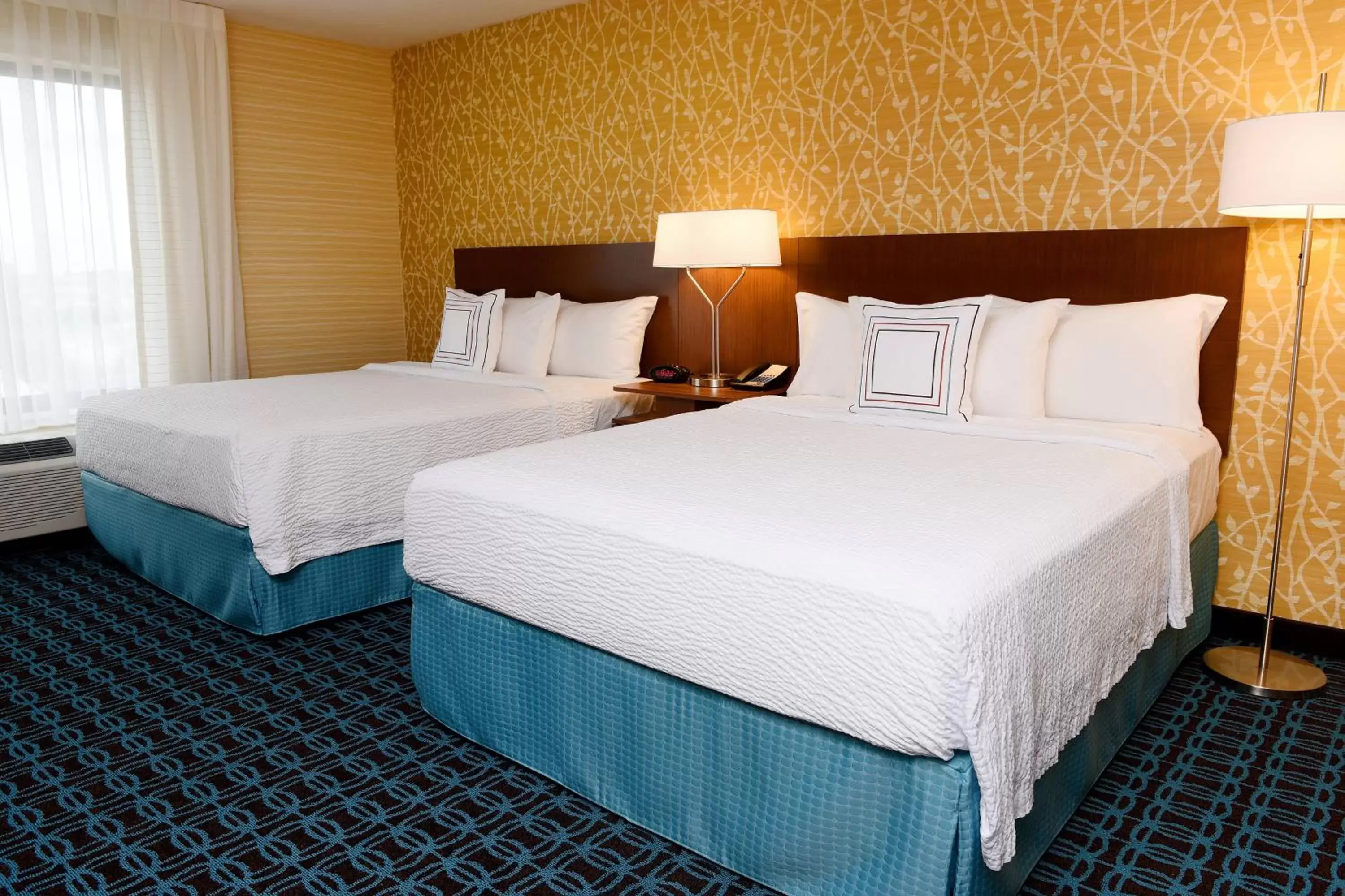 Photo of the whole room, Bed in Fairfield Inn & Suites by Marriott Omaha West