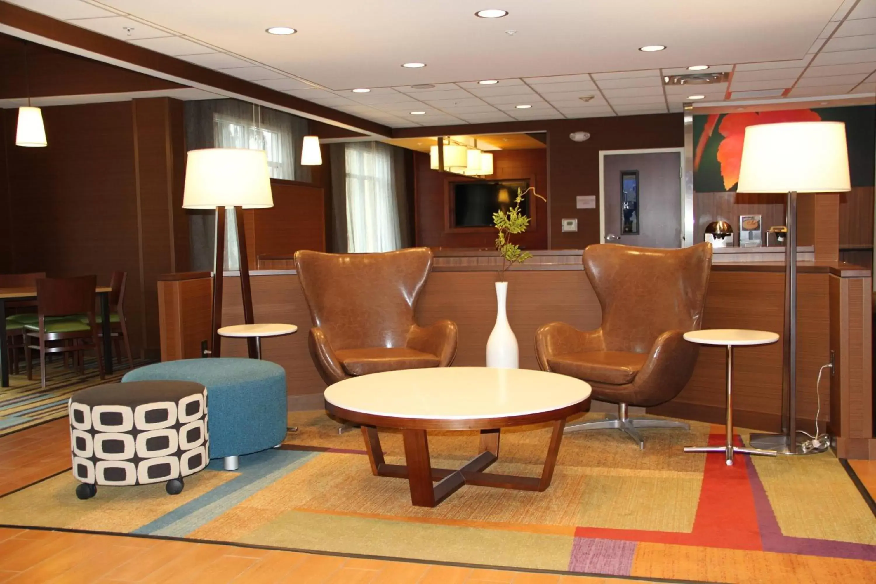 Lobby or reception, Lounge/Bar in Fairfield by Marriott Inn & Suites Jonestown Lebanon Valley