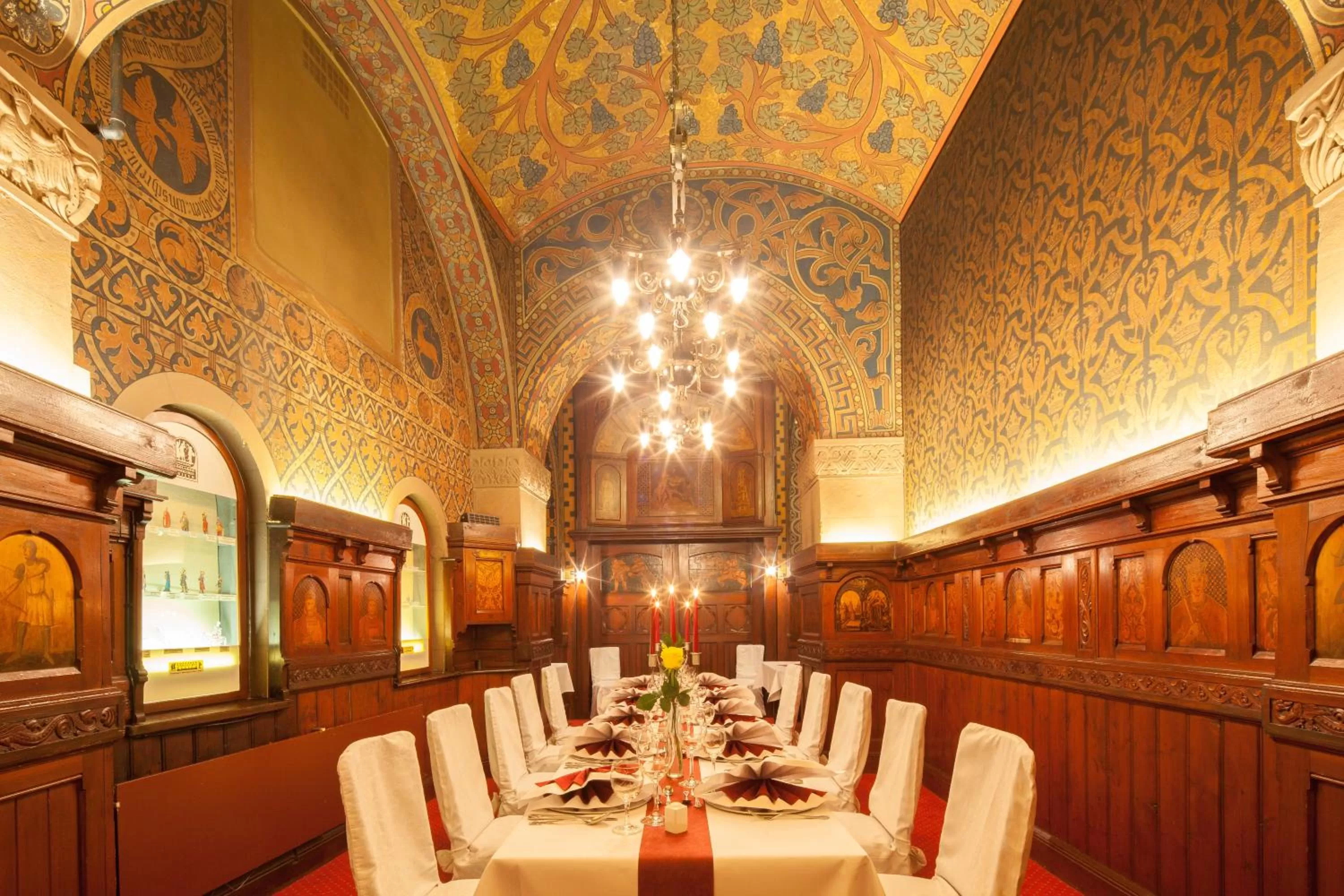 Dining area in Hotel Der Achtermann