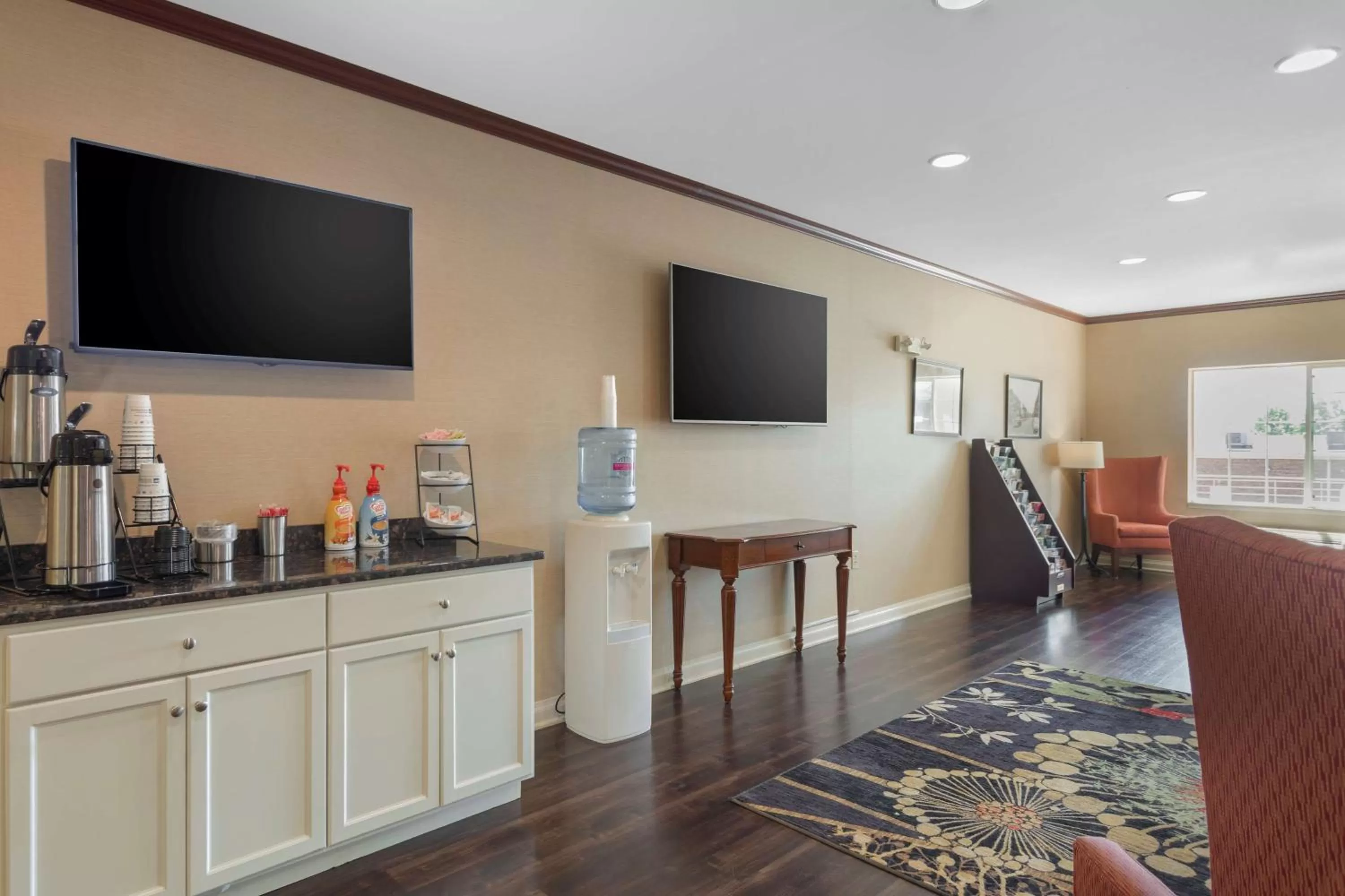 Lobby or reception in Best Western Lawrenceburg Inn