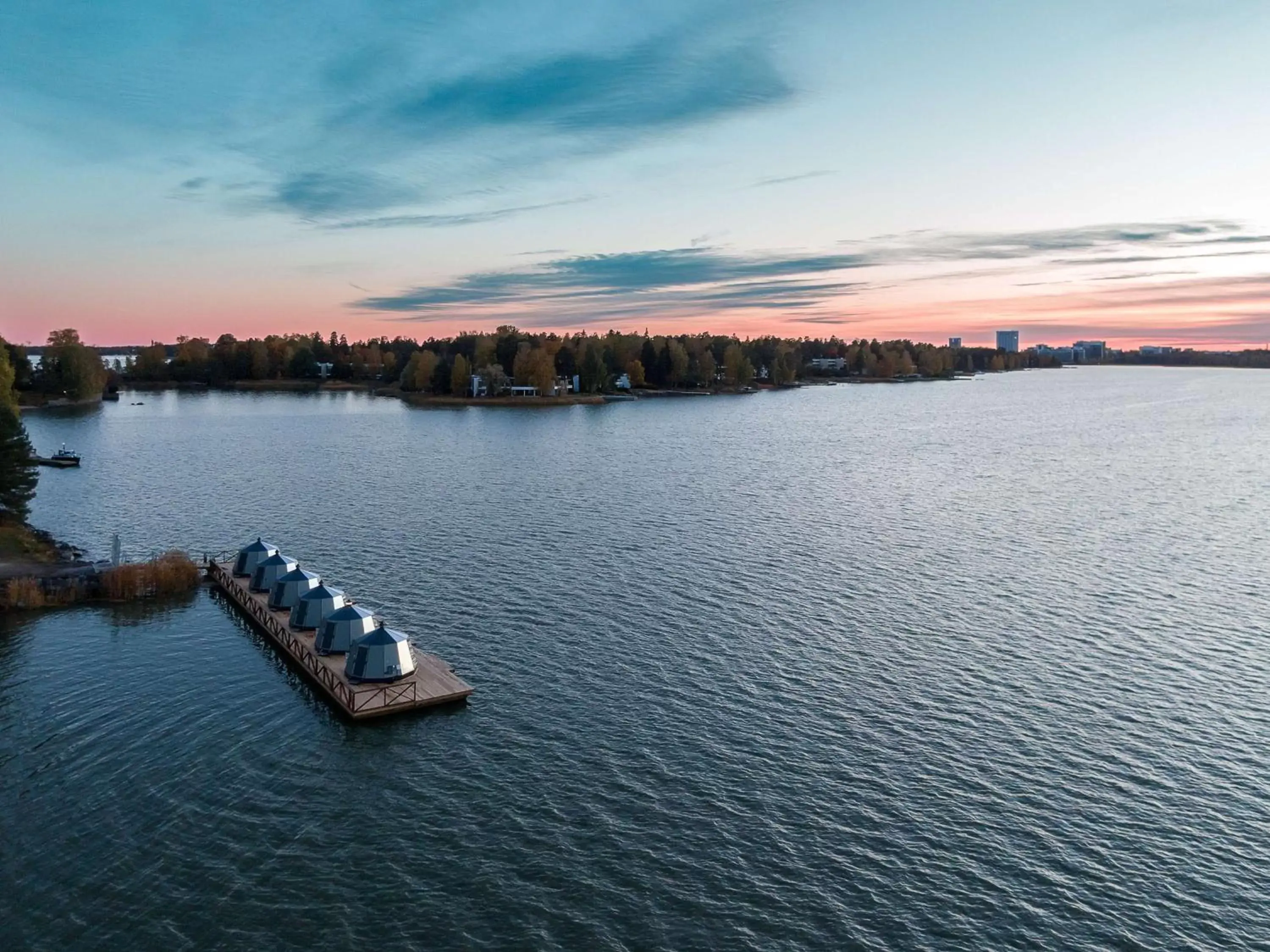 Property building in Hilton Helsinki Kalastajatorppa