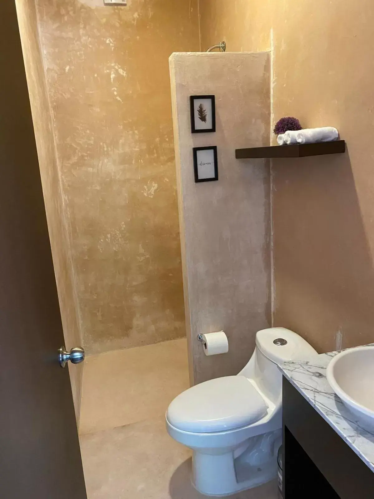 Deluxe Queen Room in Hotelito YUM KAAX Deluxe Queen Room in Hotelito YUM KAAX