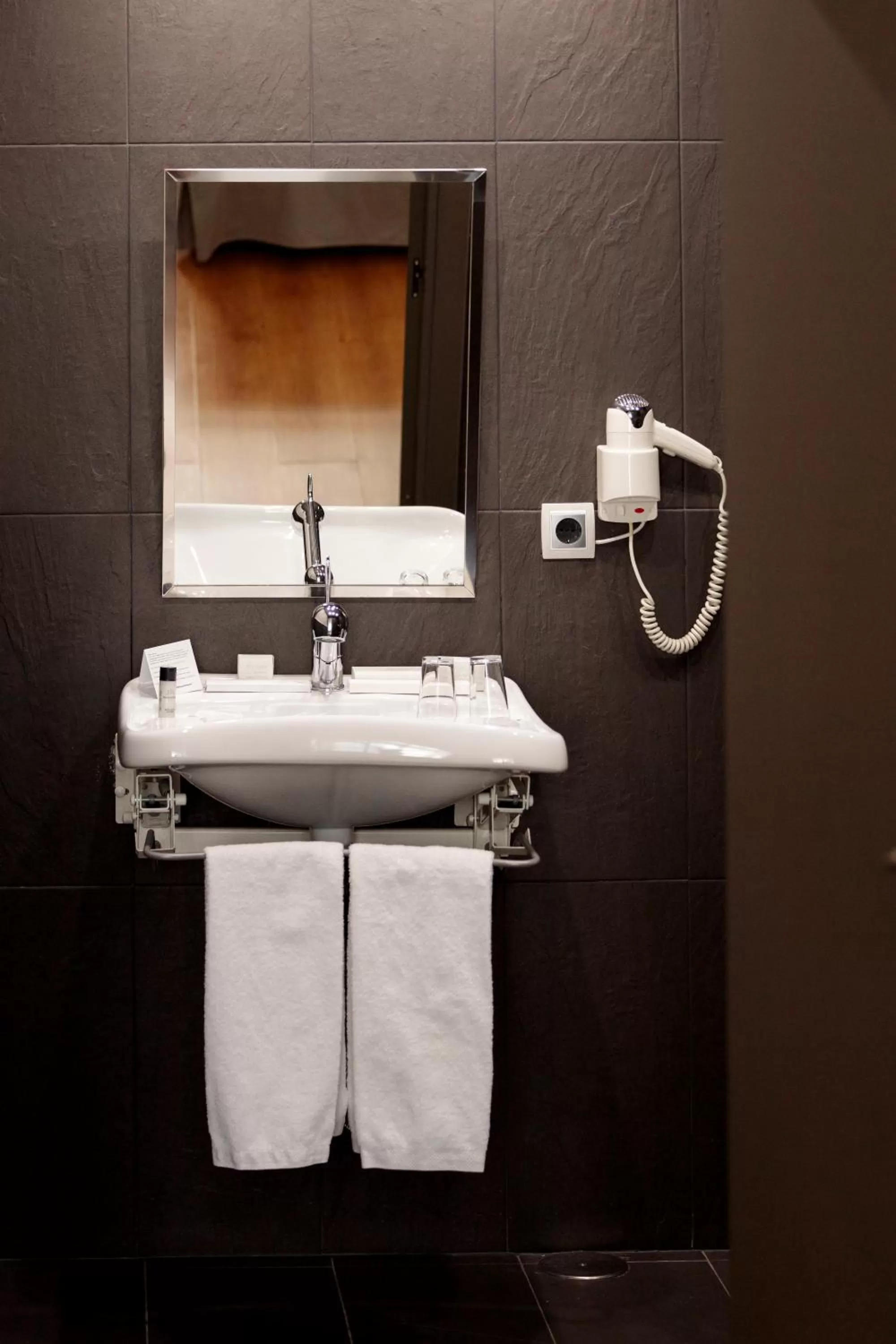 Bathroom in Hotel Pax Guadalajara