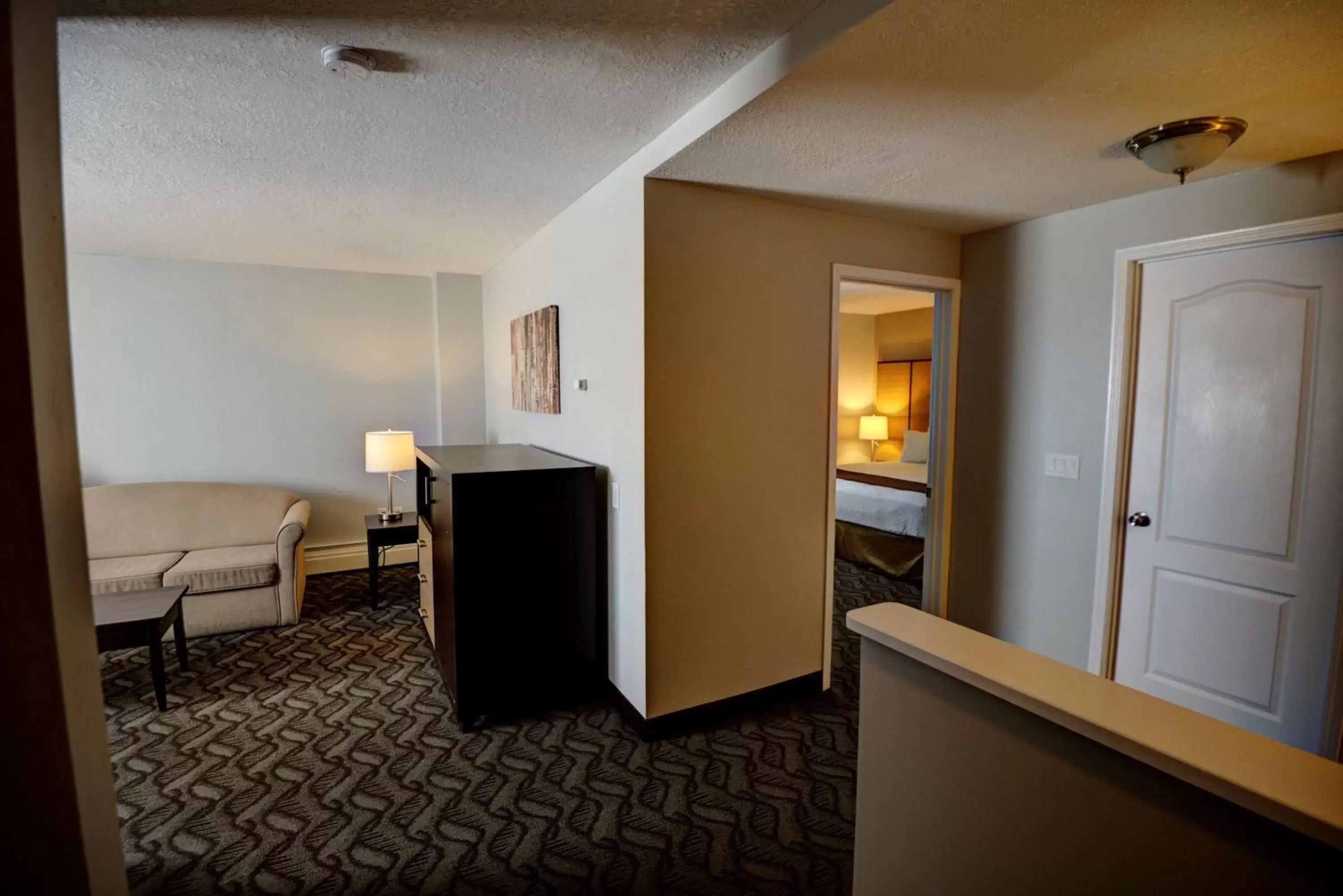 Photo of the whole room, Seating Area in Best Western Airdrie