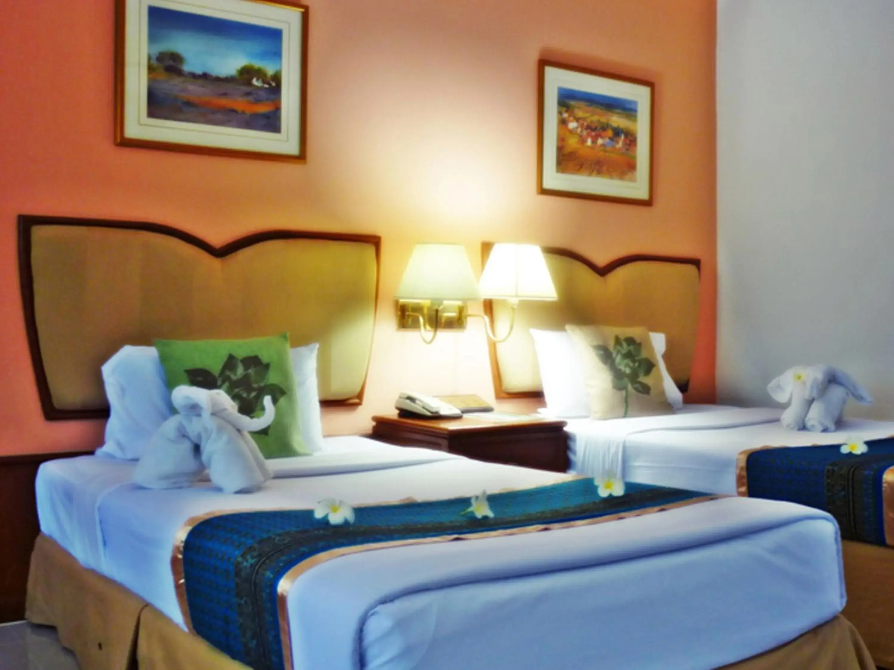 Bedroom, Bed in Wattana Park Hotel