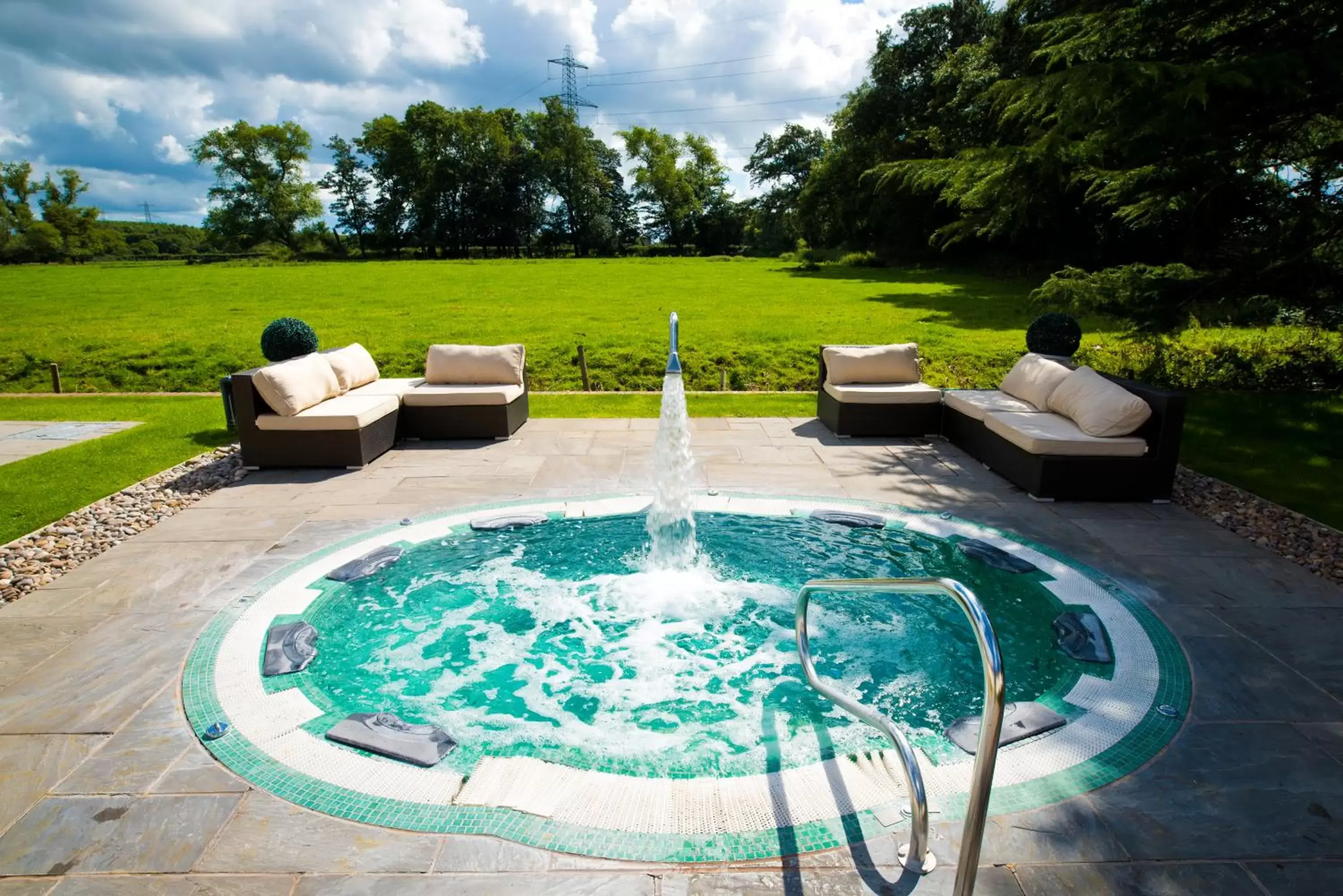 Hot Tub, Swimming Pool in Thornton Hall Hotel And Spa