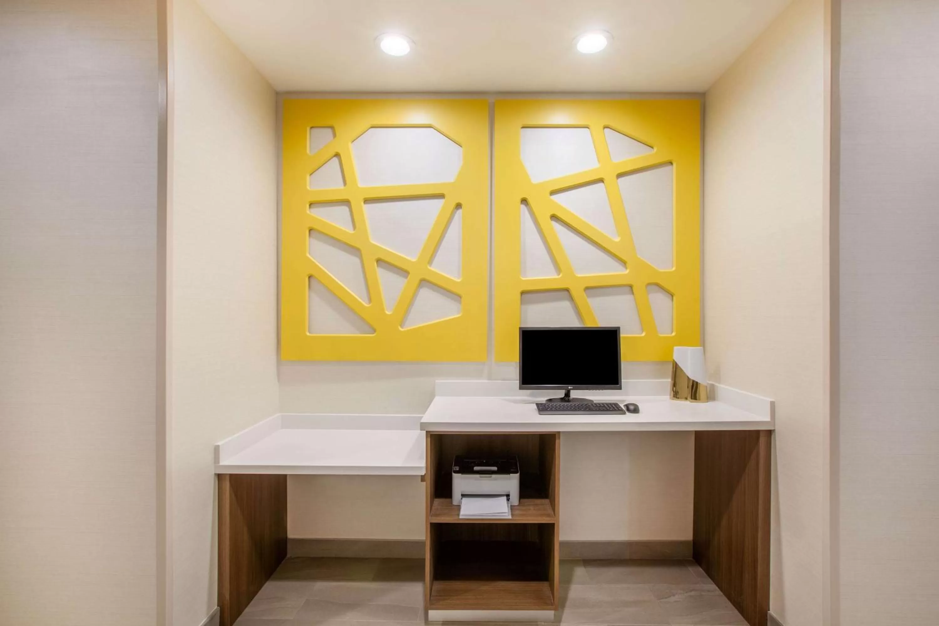 On site in La Quinta by Wyndham Dallas Duncanville