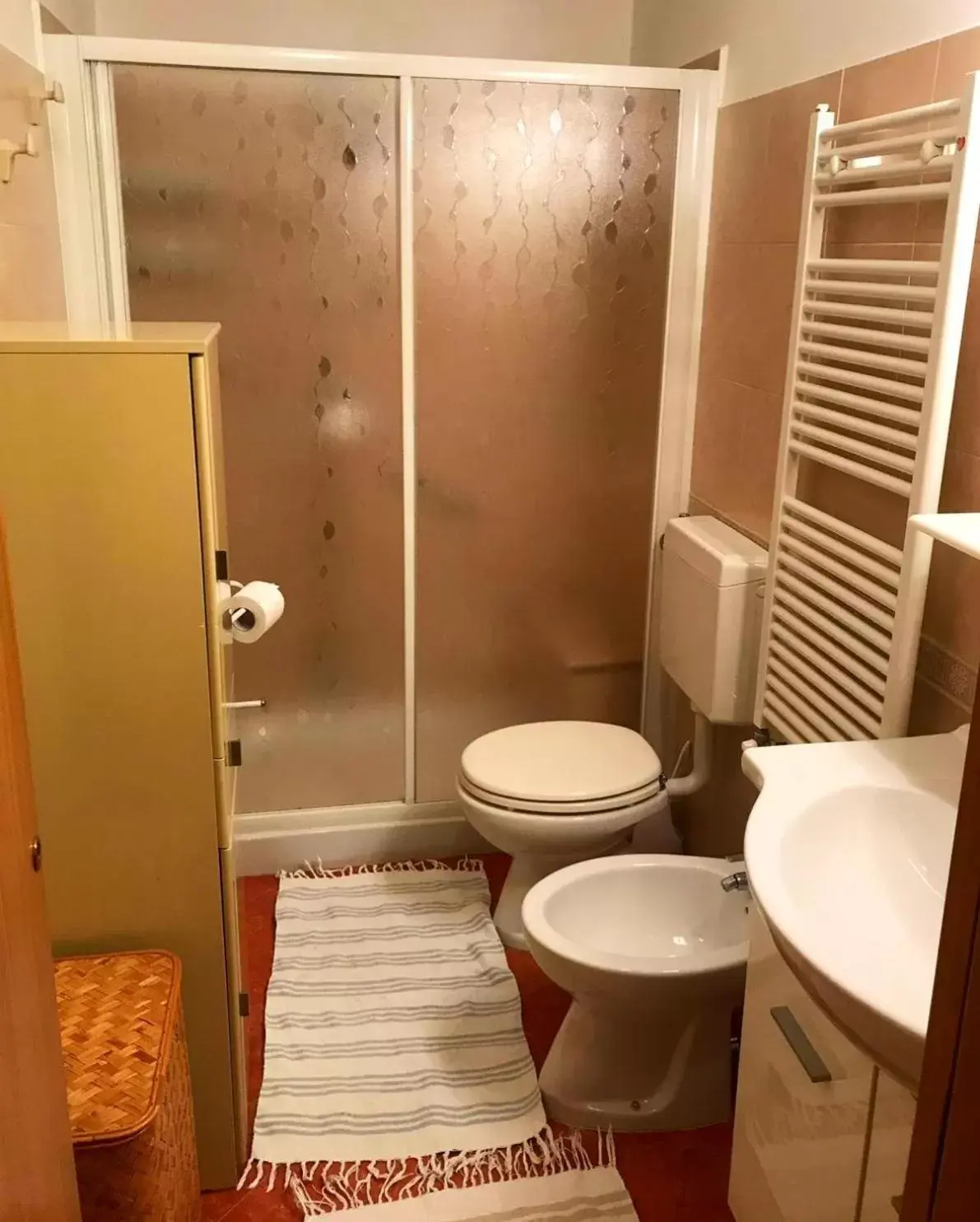 Shower, Bathroom in La Dimora di Ermes