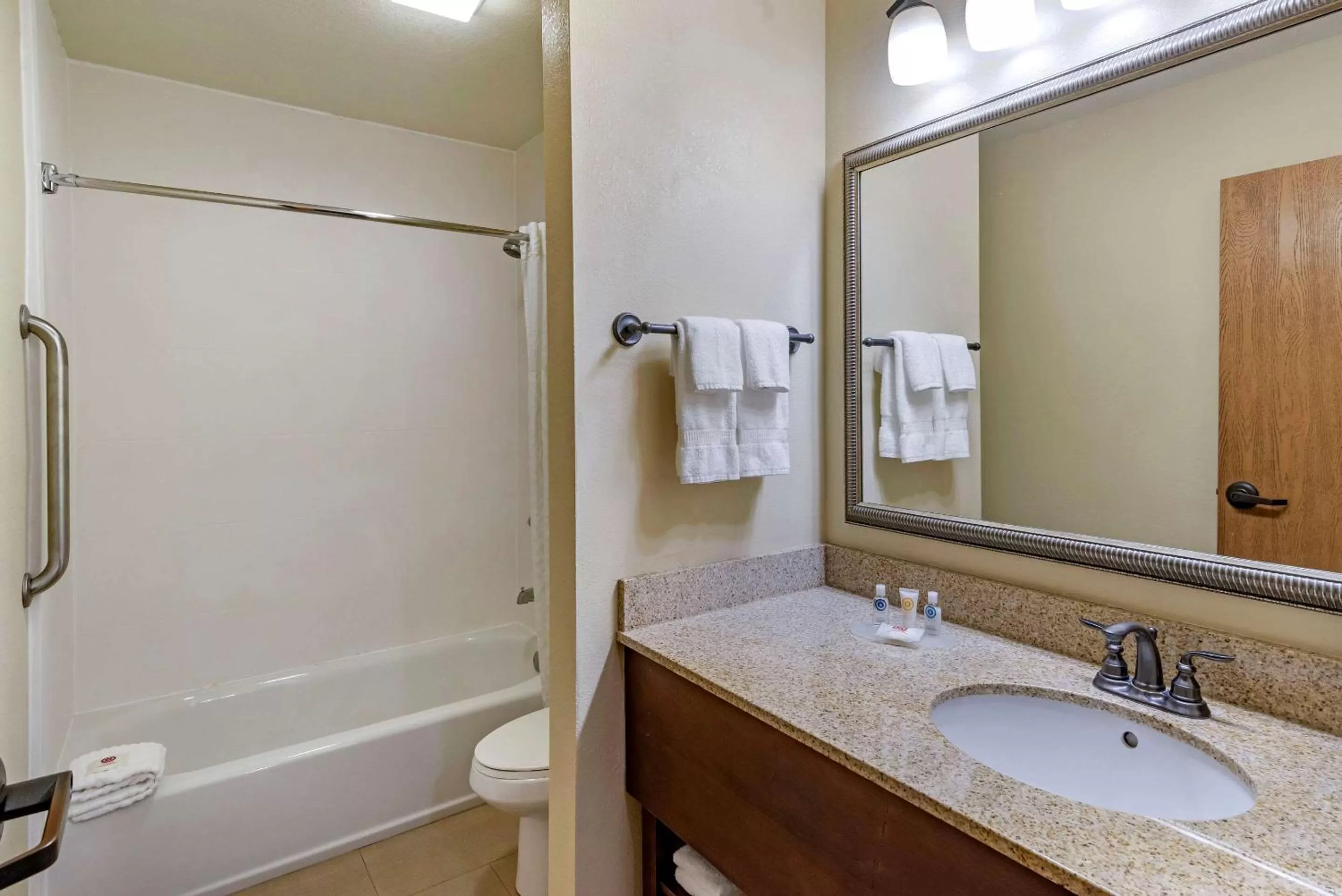 Bathroom in Comfort Inn & Suites Blue Ridge