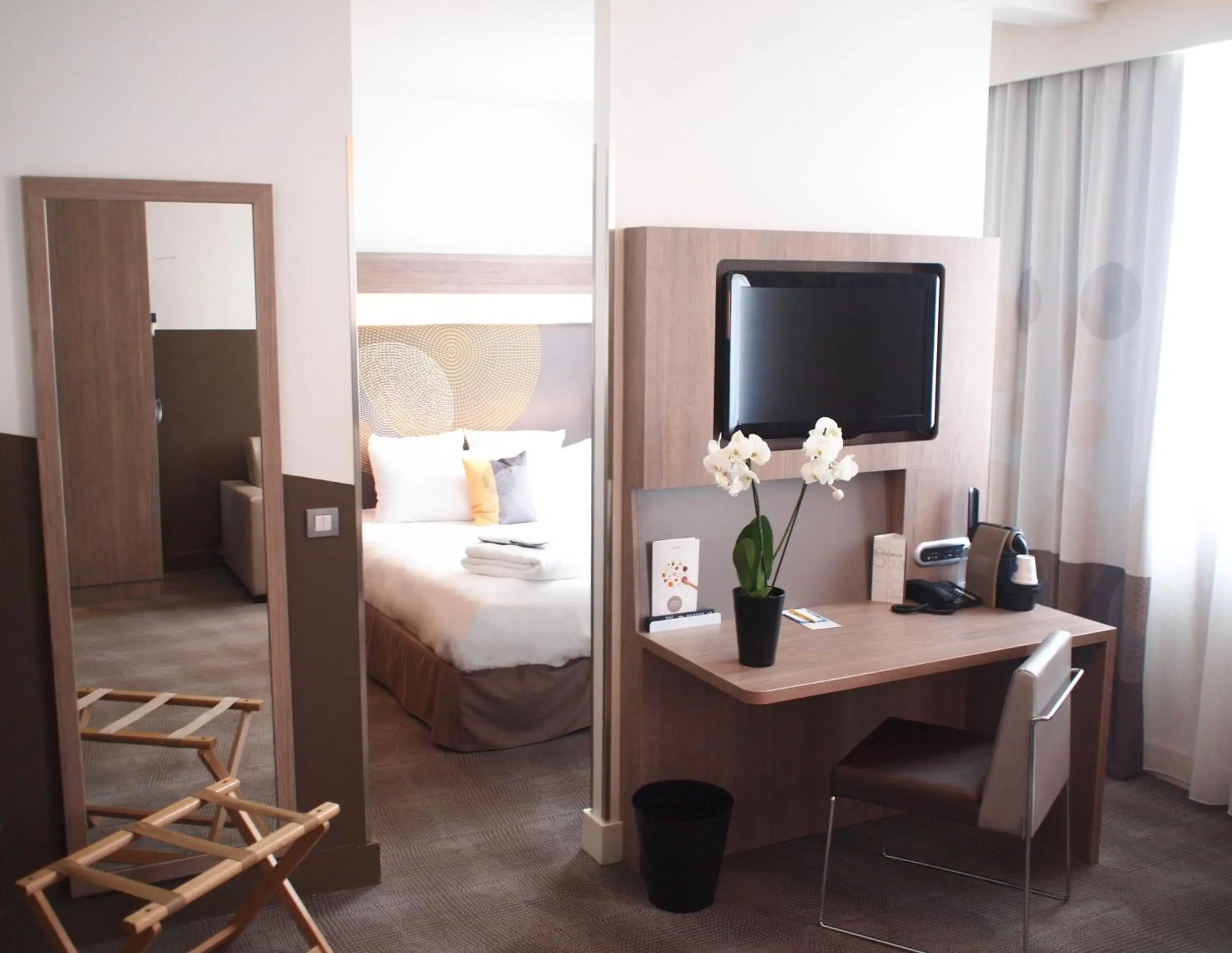Suite with One Double Bed and Sofa Bed in Novotel SPA Rennes Centre Gare