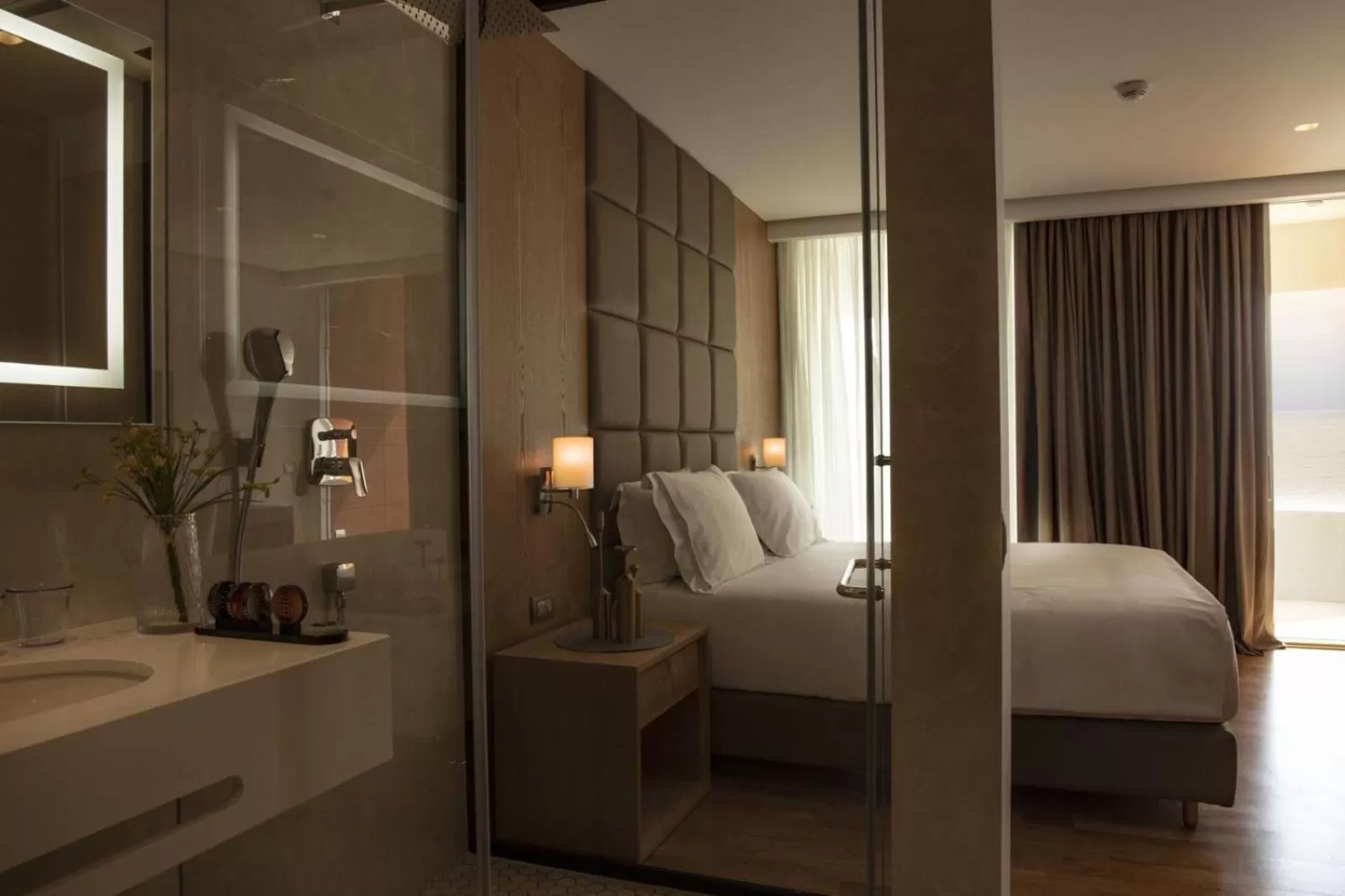 Bathroom, Bed in Amare Hotel