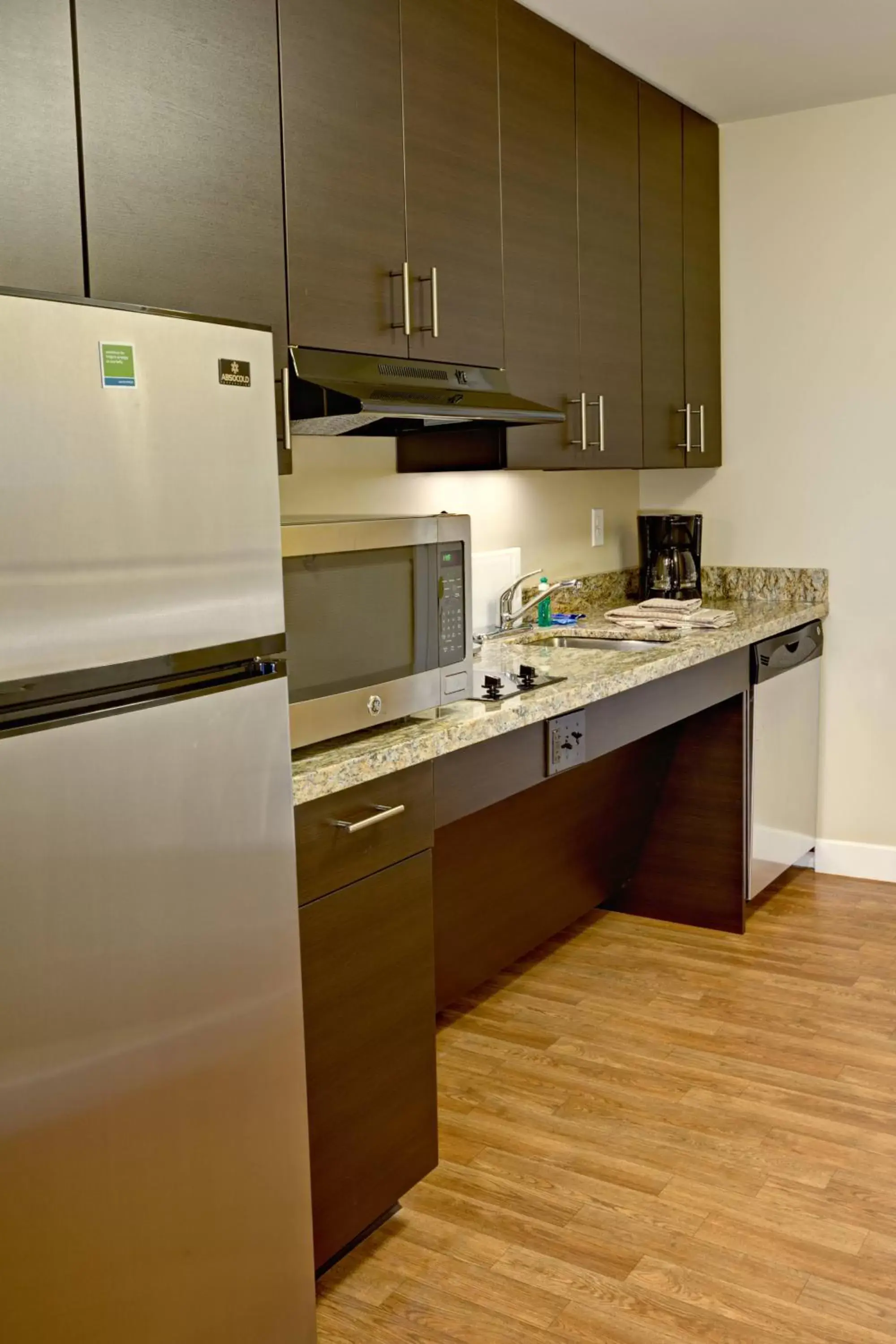 Kitchen or kitchenette, Kitchen/Kitchenette in TownePlace Suites by Marriott Wareham Buzzards Bay