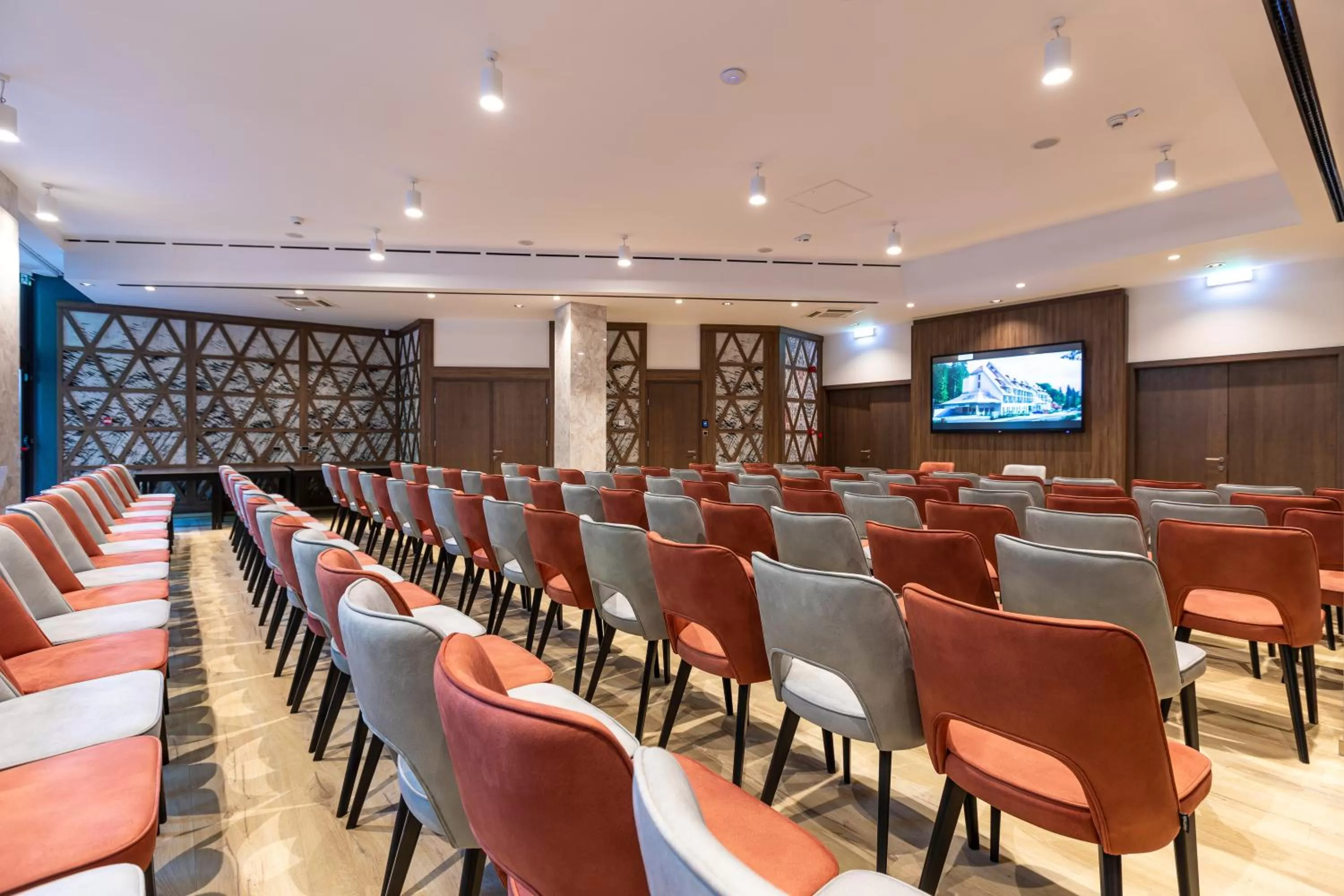 Meeting/conference room in HOTEL CRYSTAL WELLNESS & SPA superior