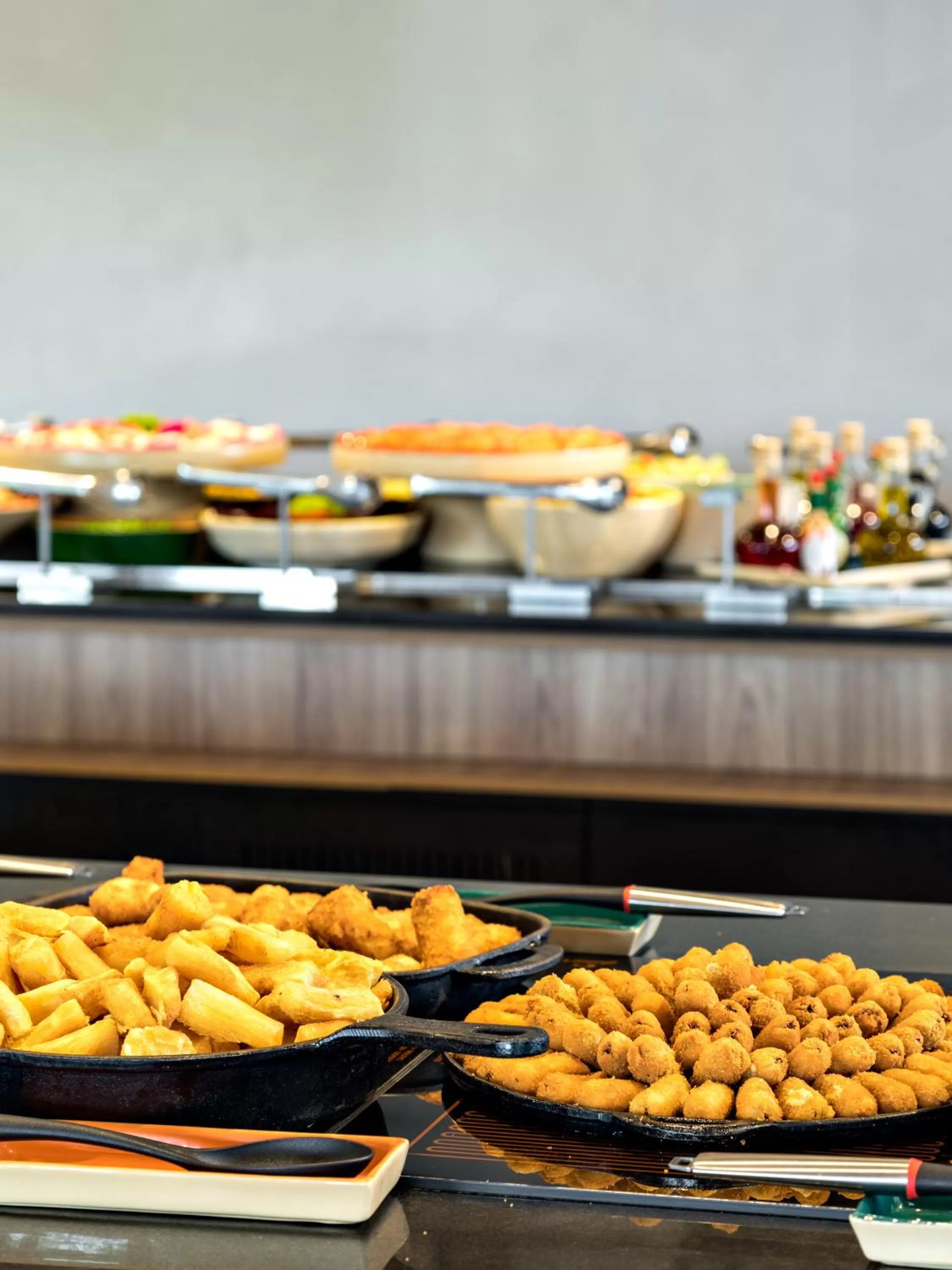 Restaurant/places to eat in ibis Sao Paulo Barra Funda