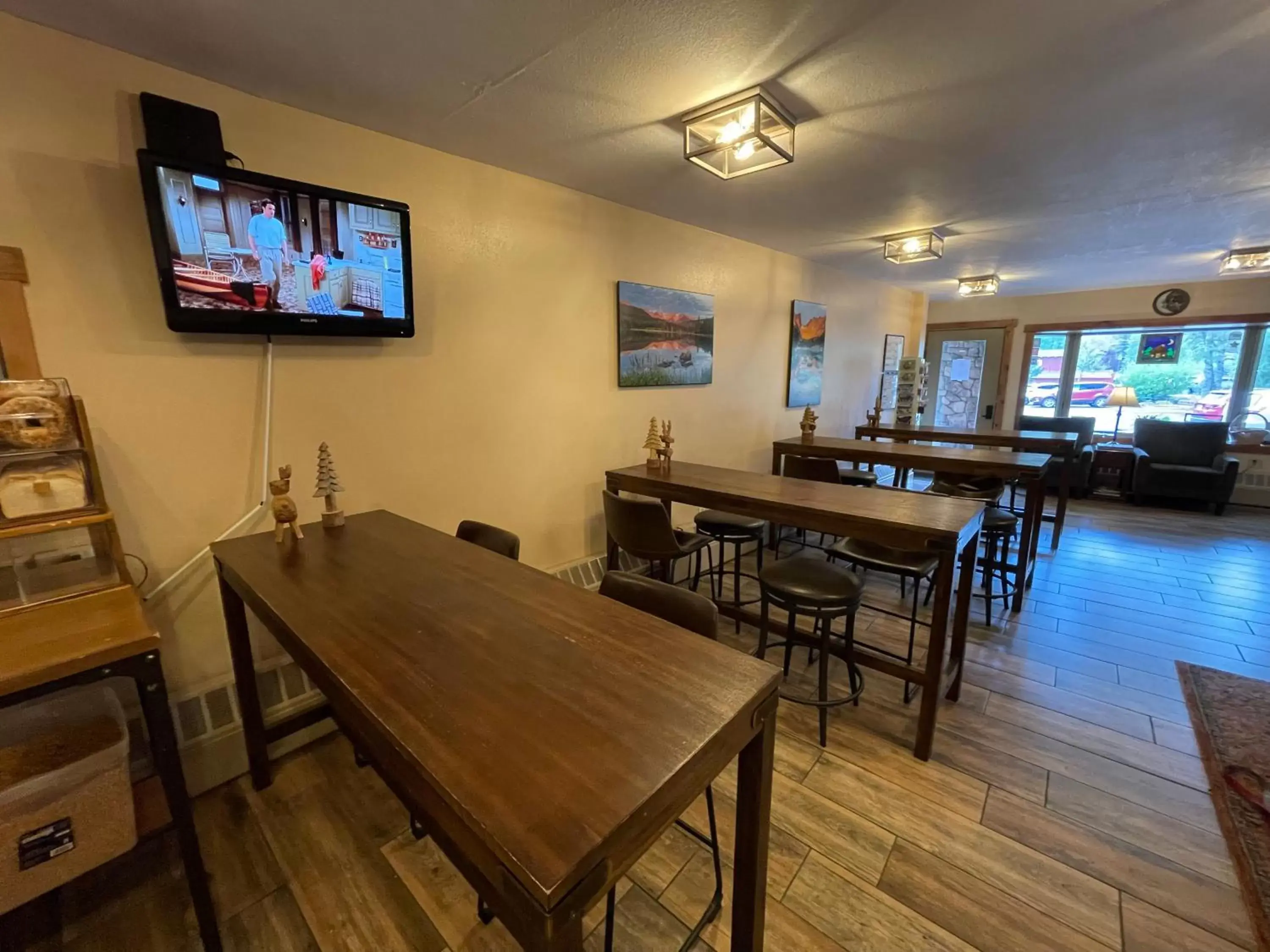 Seating area, Lounge/Bar in Silver Moon Inn