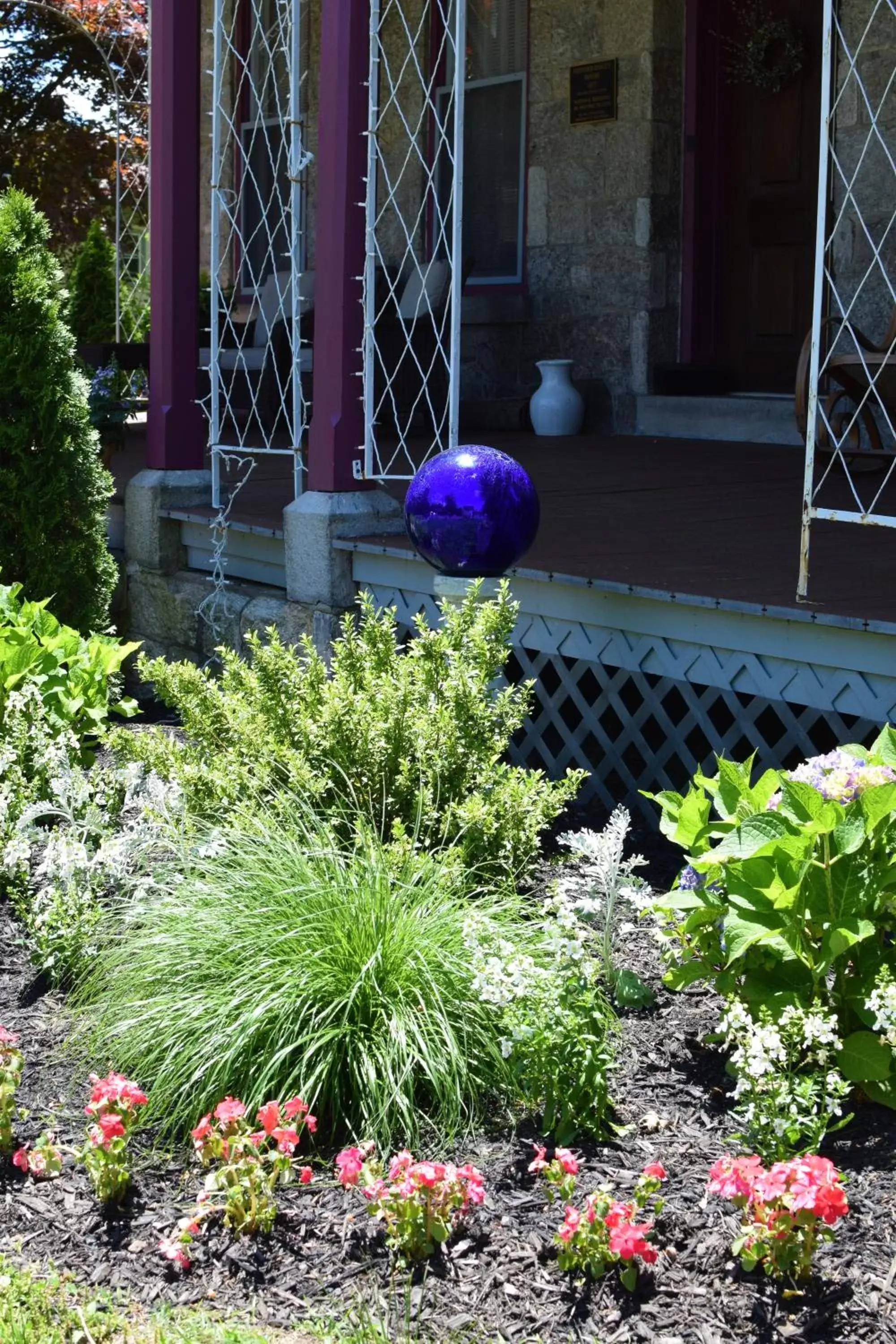 Garden, Patio/Outdoor Area in Gifford-Risley House Bed and Breakfast