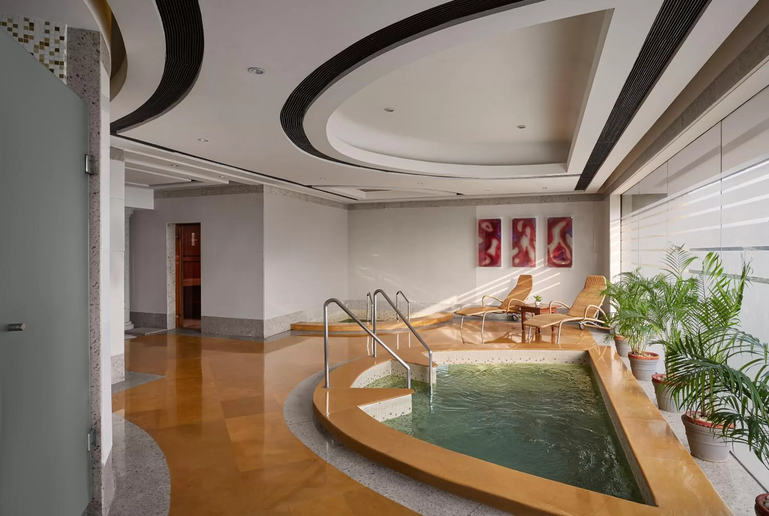 Sauna, Swimming Pool in Hyatt Regency Kolkata