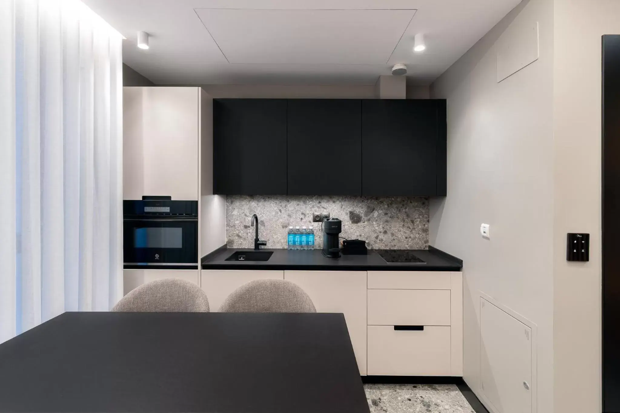 Kitchen or kitchenette, Kitchen/Kitchenette in Mauro Suites