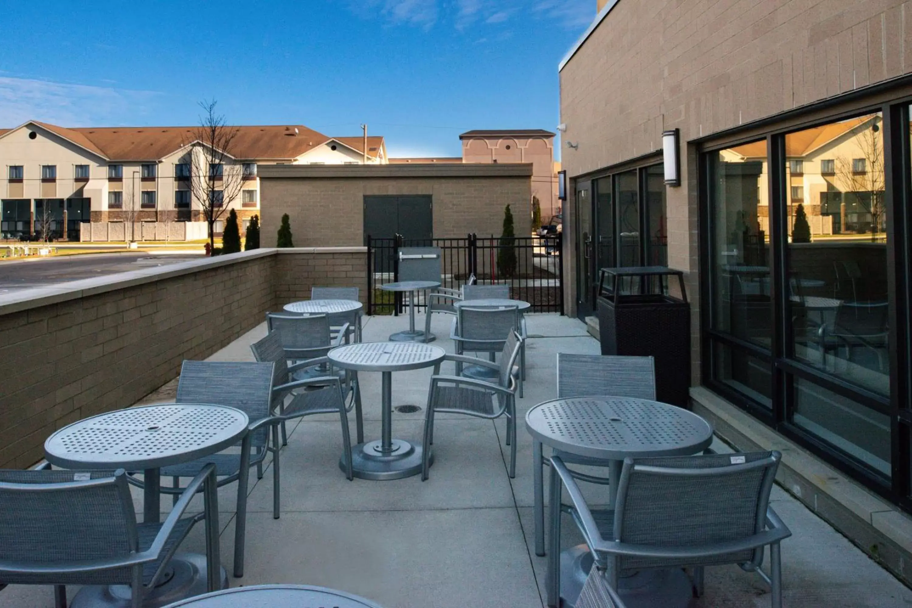 Swimming pool in TownePlace Suites by Marriott Detroit Belleville