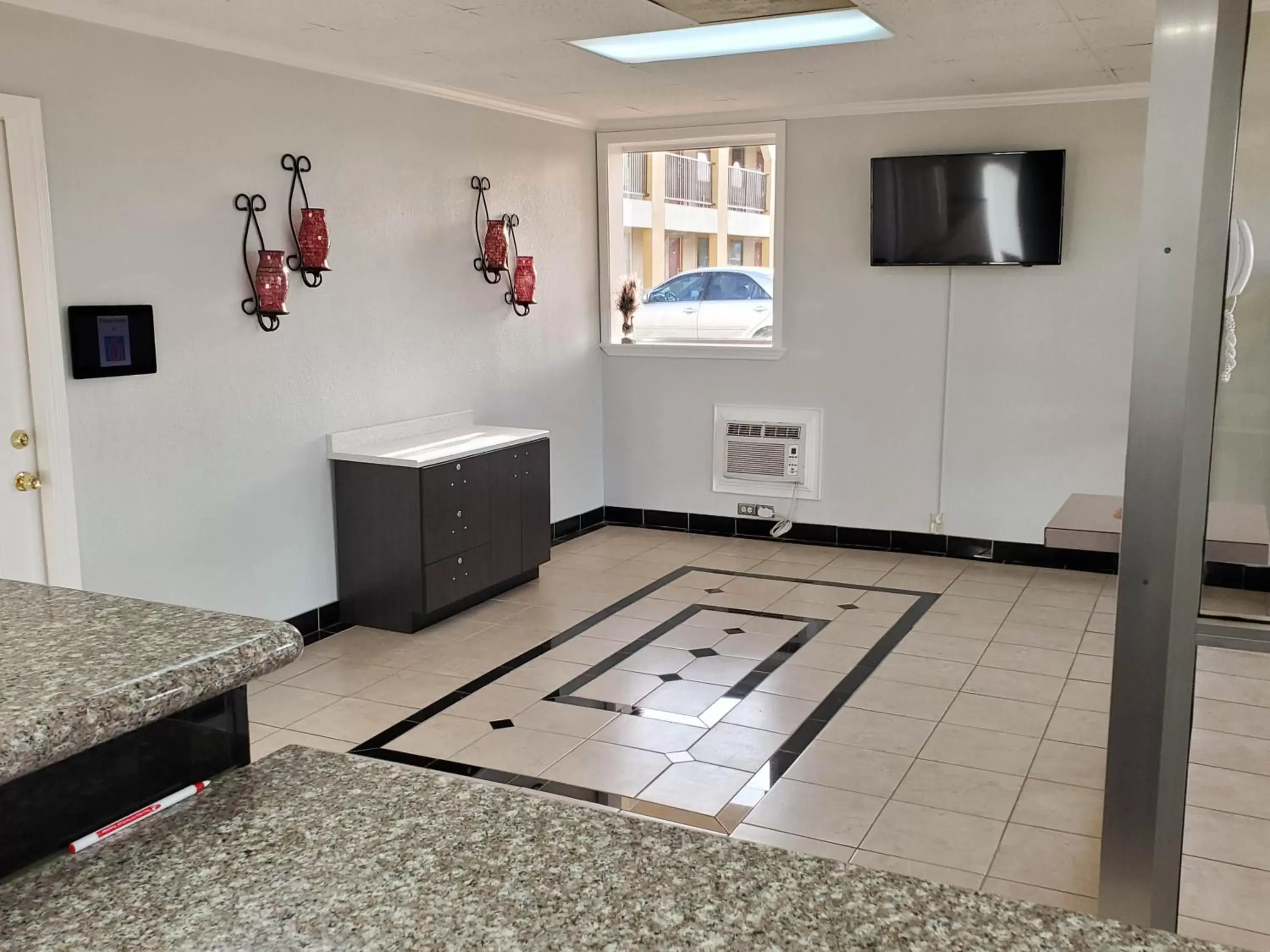 Lobby or reception in Motel 6 Shamrock TX Lobby or reception in Motel 6 Shamrock TX