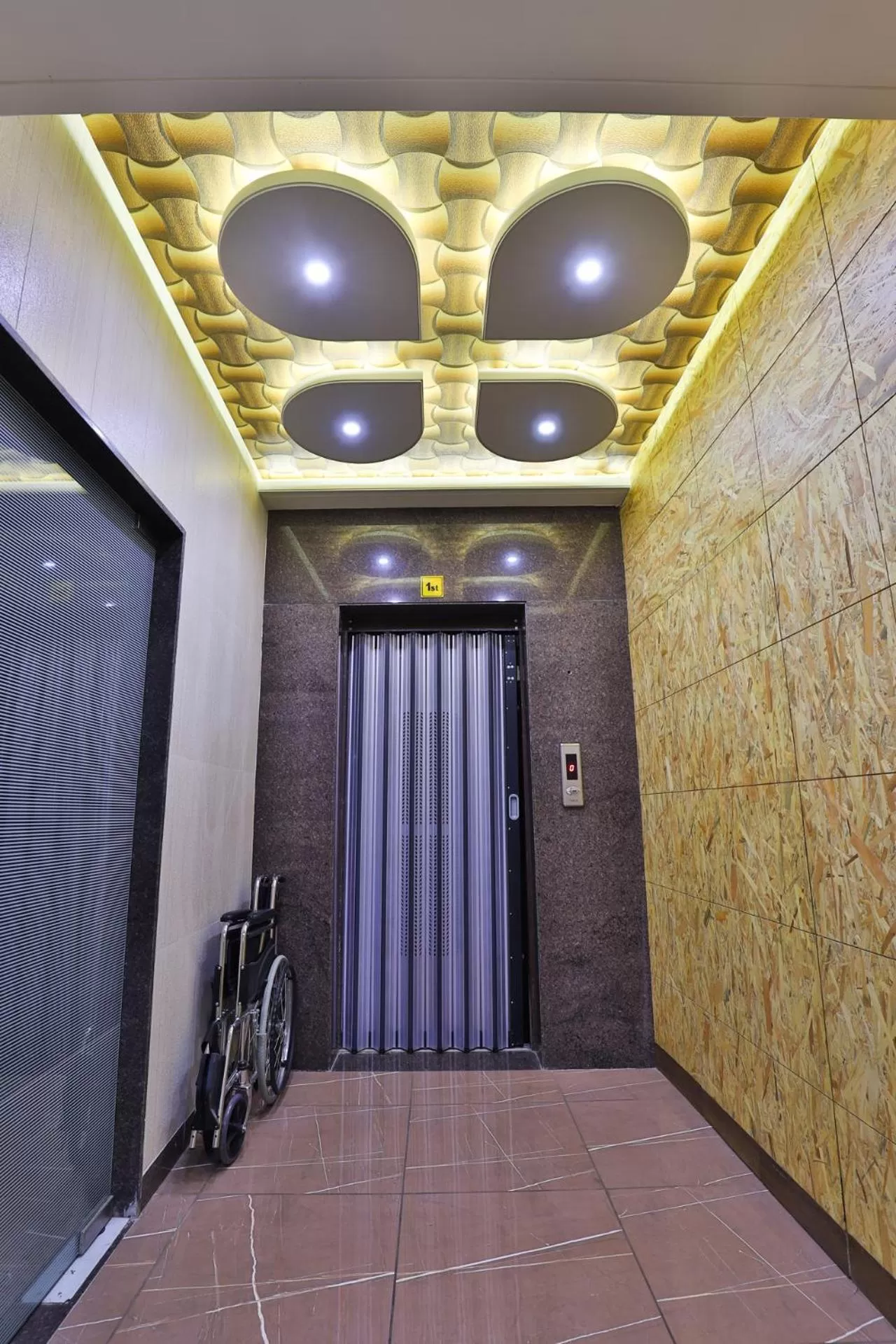 Facade/entrance in Hotel Pearl