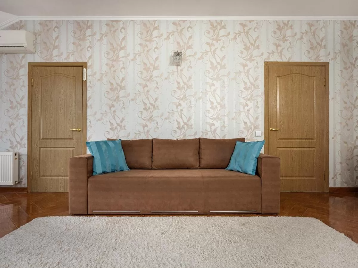 Living room, Bed in Park Hotel