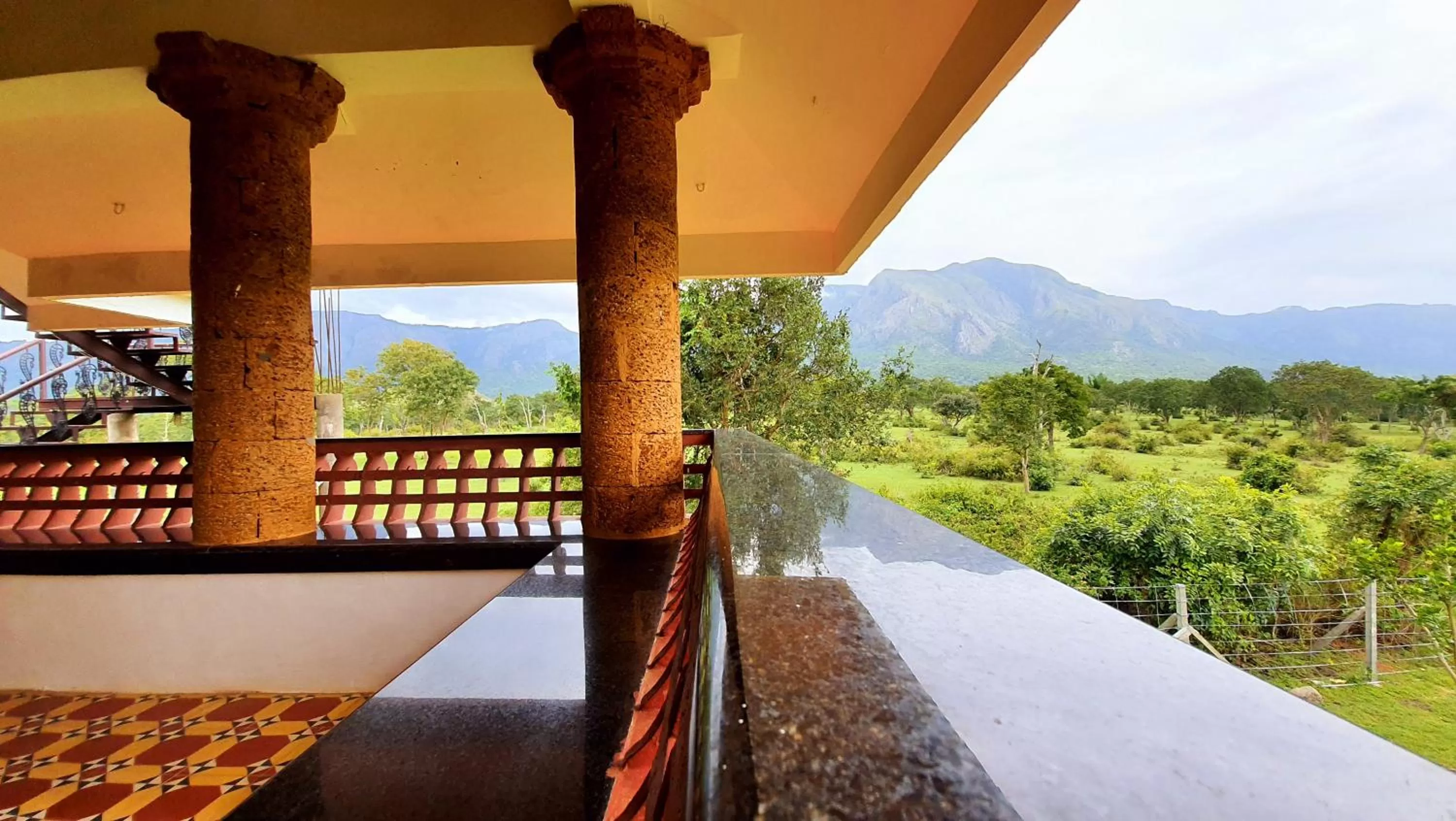 Balcony/Terrace in Avadale Masinagudi - Stag Groups Not Allowed