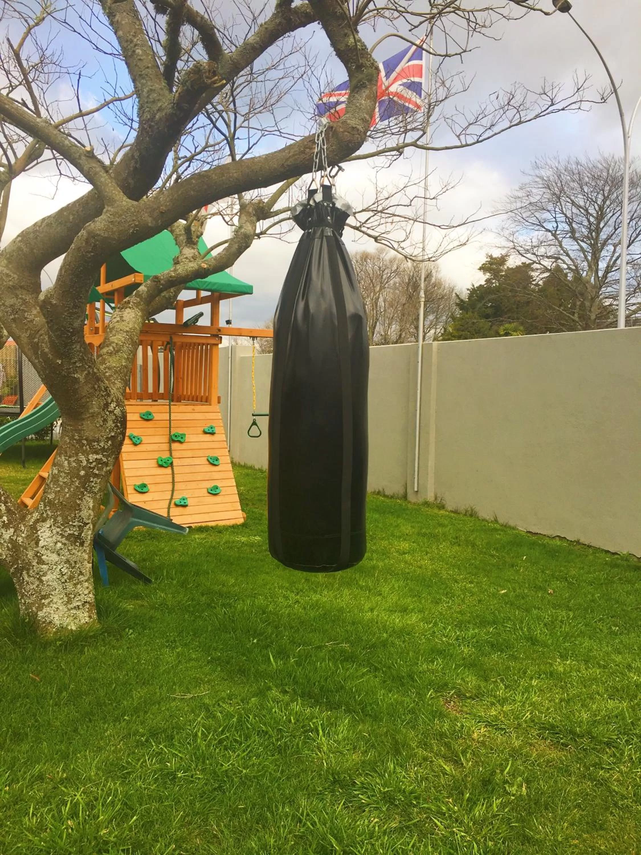 Sports in Red Rock Thermal Motel - Mineral Pool