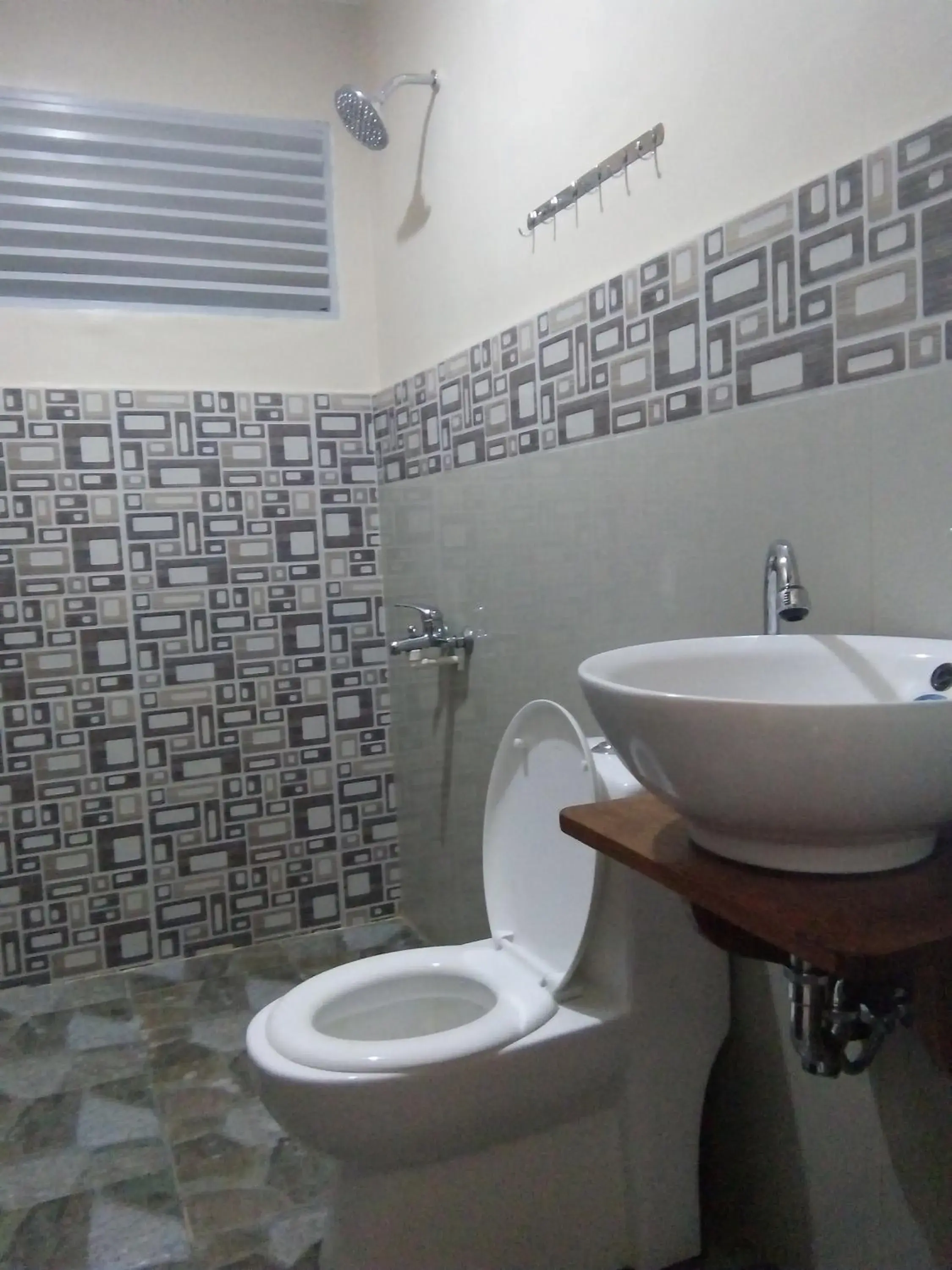 Bathroom in La Casa Teresa Tourist Inn Inc