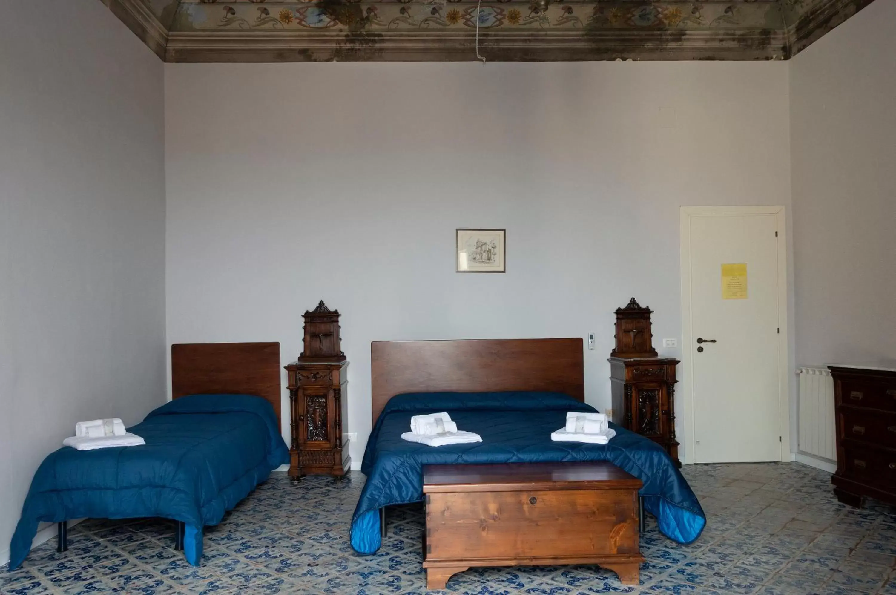 Photo of the whole room, Bed in Alloggio della Posta Vecchia